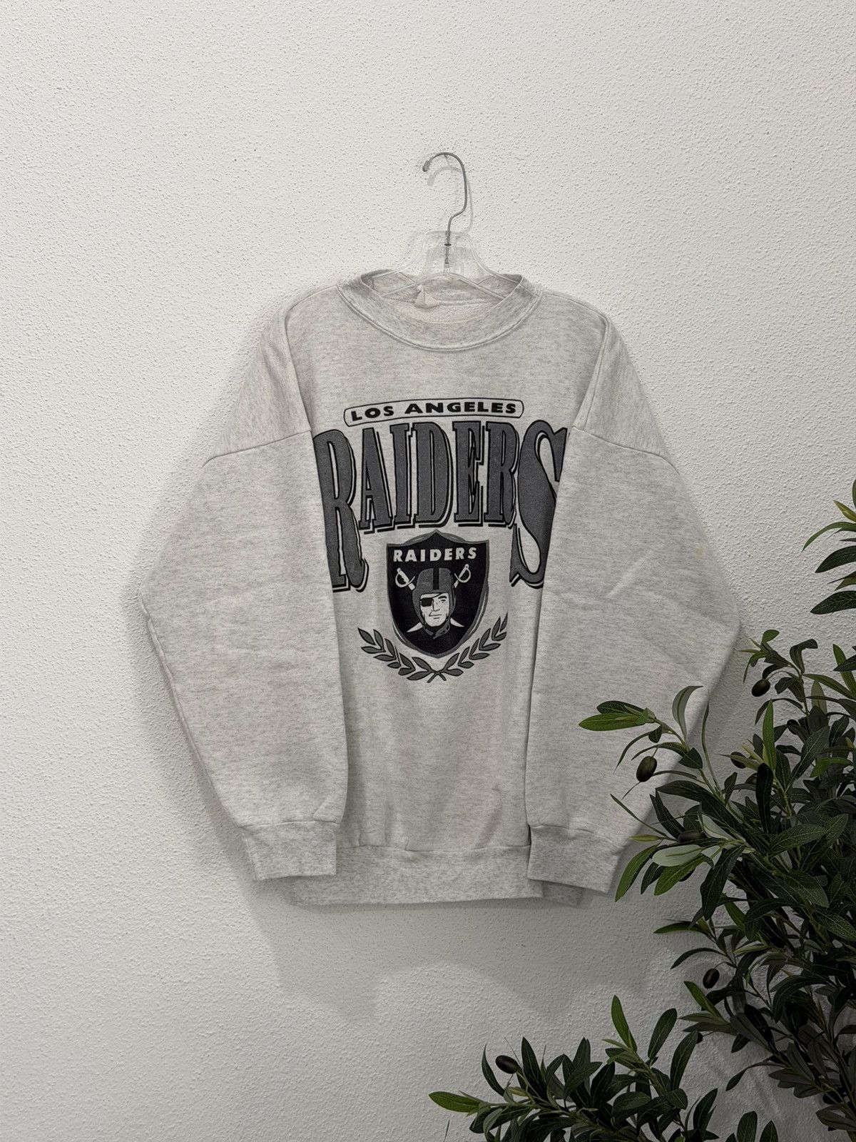 NFL Vintage 90s Los Angeles Raiders Crewneck Sweatshirt XL NFL Size US XL / EU 56 / 4 - 2 Thumbnail