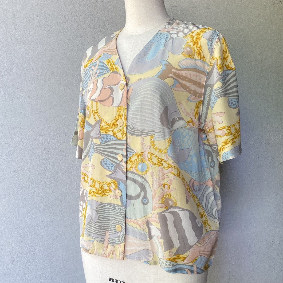 Celine CELINE Pastel Fish Print Short Sleeve Shirt Size S / US 4 / IT 40 - 6 Thumbnail