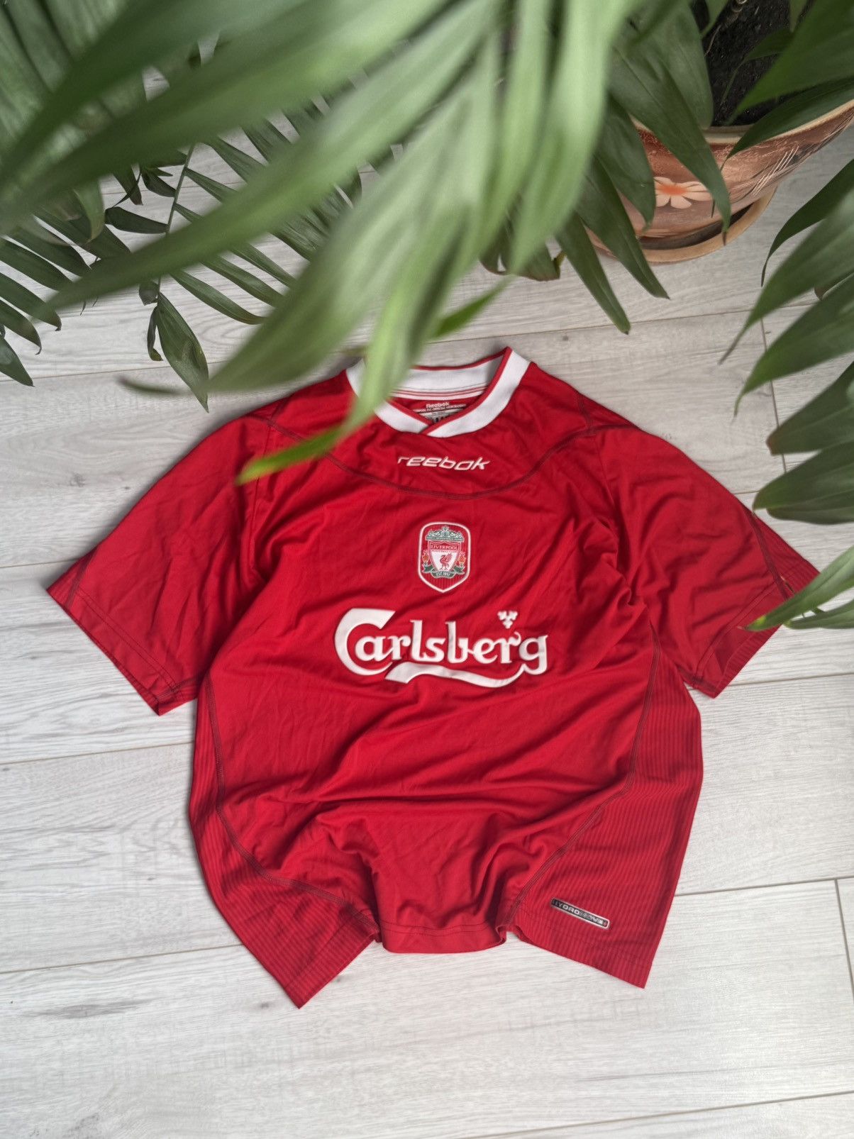 Reebok Vintage Liverpool Soccer jersey 2002 kit reebok Size US L / EU 52-54 / 3 - 1 Thumbnail