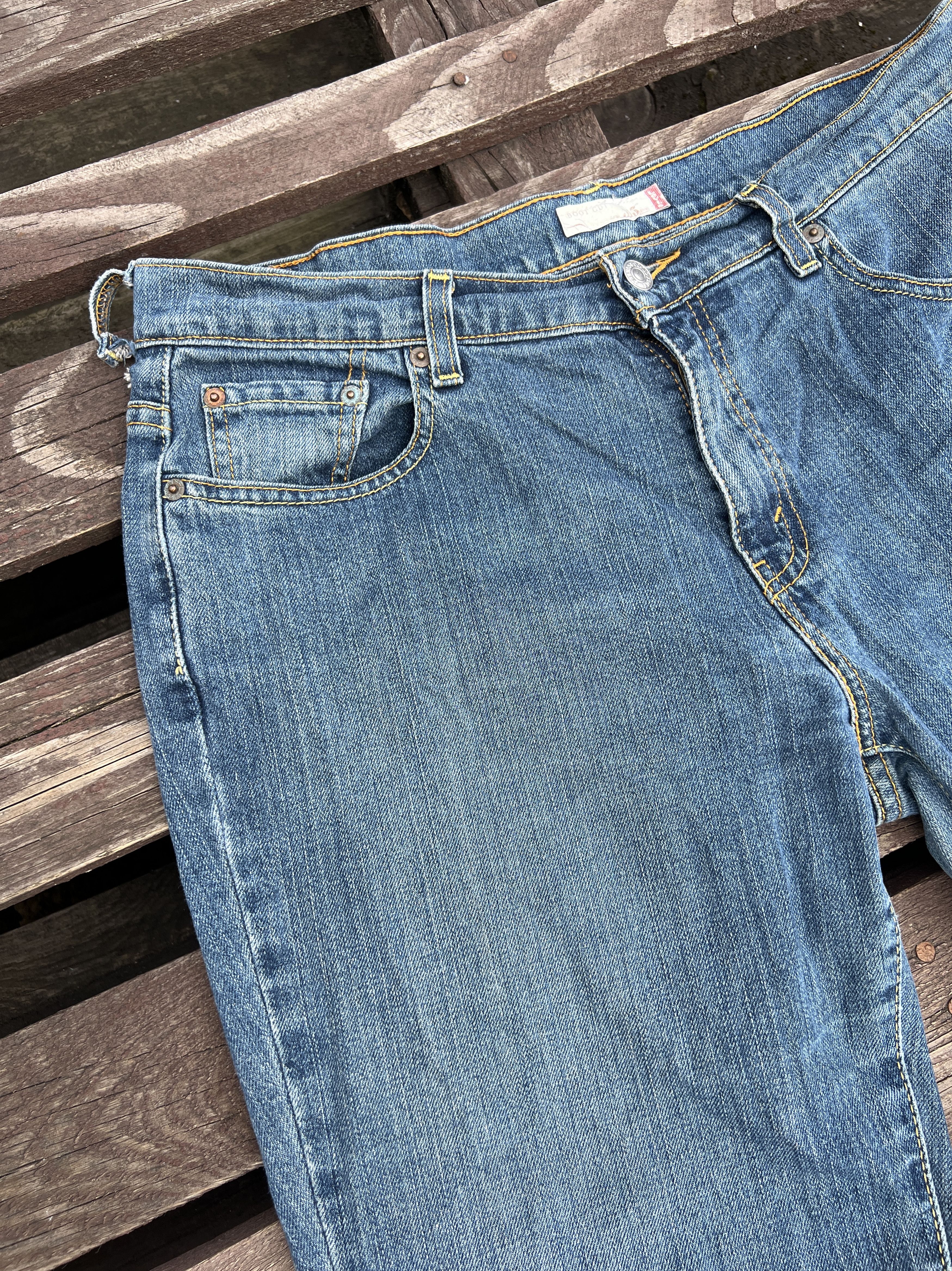 Levi's Levis 515 Vintage Flared Bootcut Denim Jeans Size 34" / US 12 / IT 48 - 17 Thumbnail