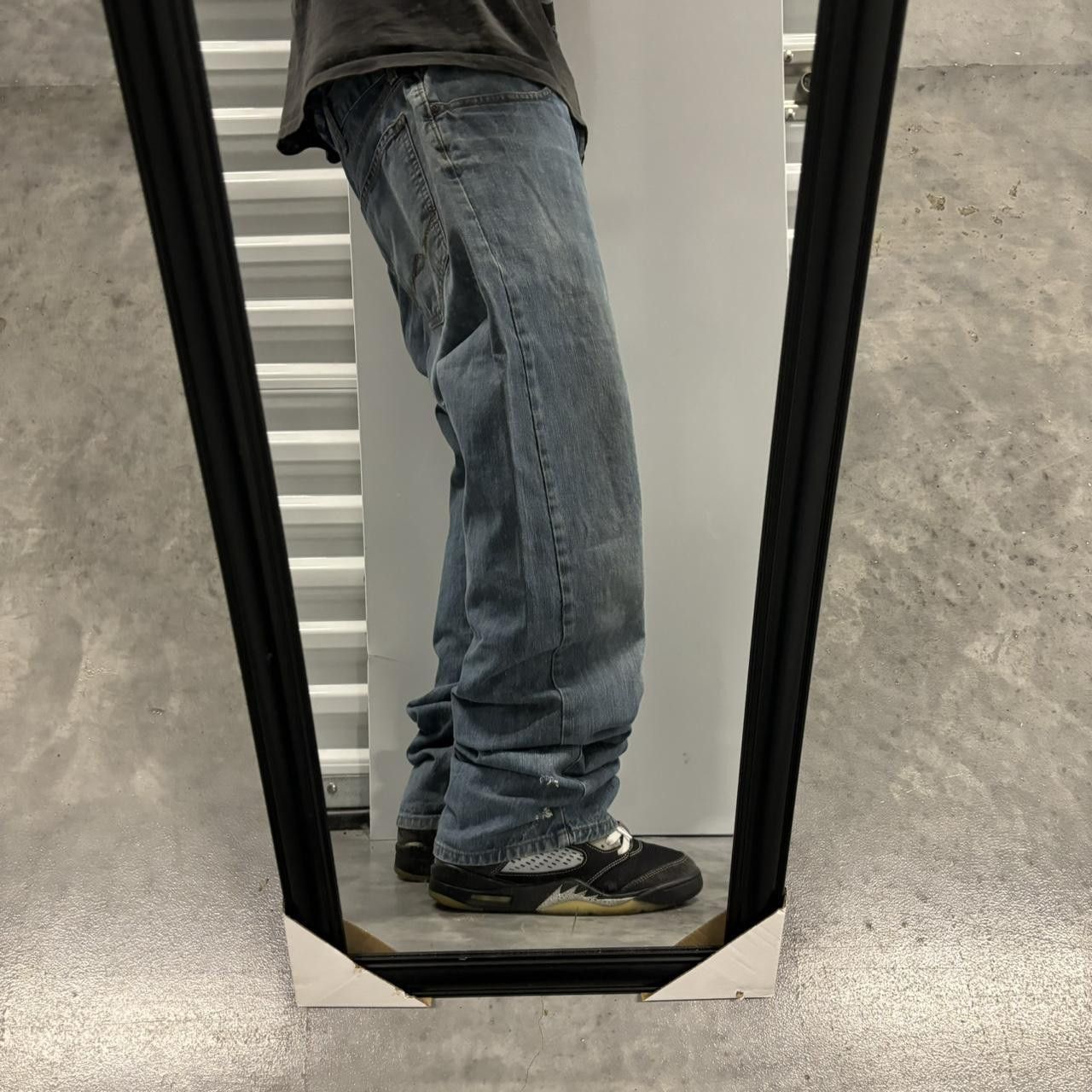 Japanese Brand × Vintage Crazy Vintage Y2K/2000s Grunge Medium Wash Essential Denim Jeans! Size US 36 / EU 52 - 2 Thumbnail