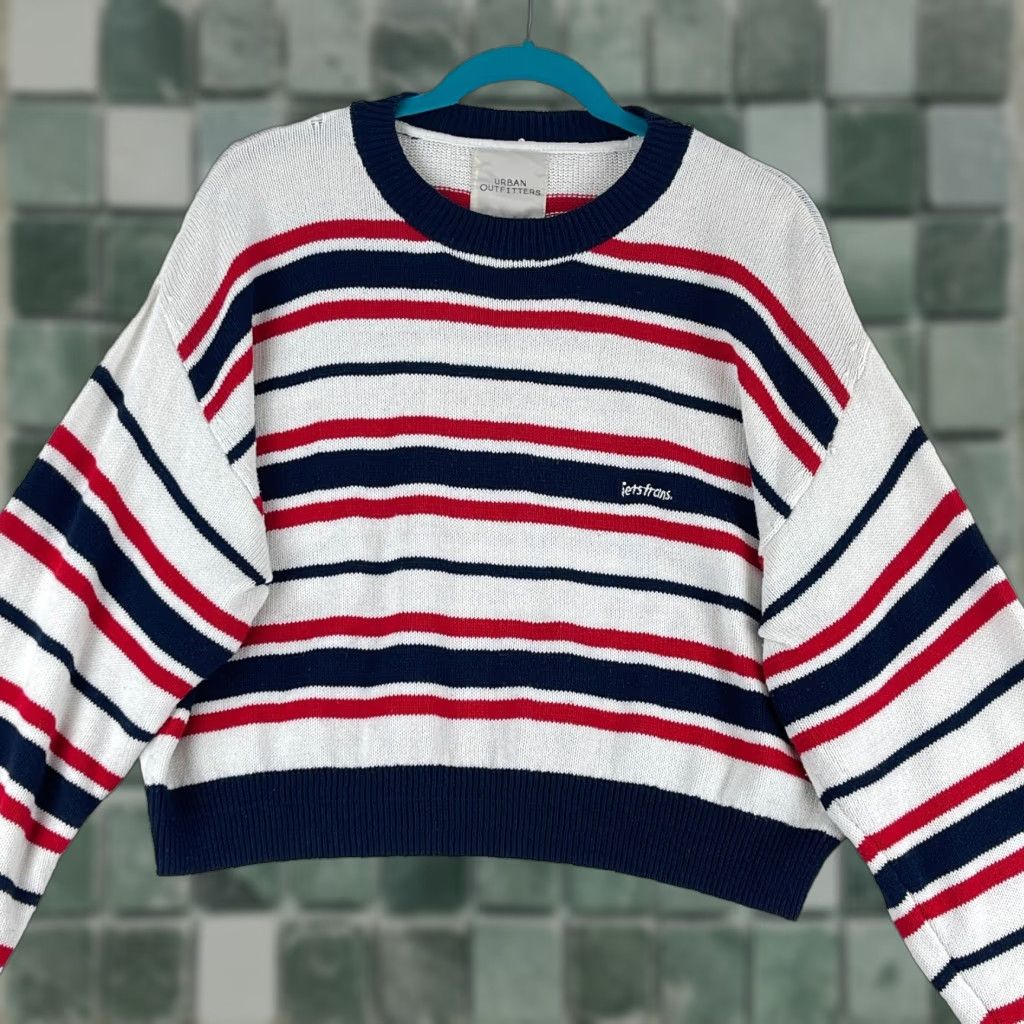 Urban Outfitters Urban Outfitters Sweater Women Large Blue Striped Knit Pullover Long Sleeve Crew Neck Casual All Seasons Bohemian City Classic Mens Womens Girls Boys Size L / US 10 / IT 46 - 1 Thumbnail