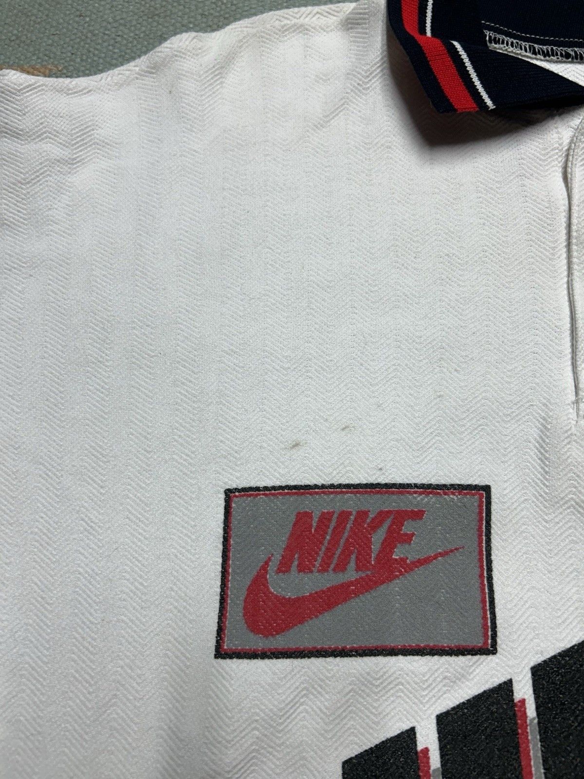Vintage Vintage 90s Nike air polo shirt boot jordan made USA boxy XL Size US XL / EU 56 / 4 - 6 Thumbnail