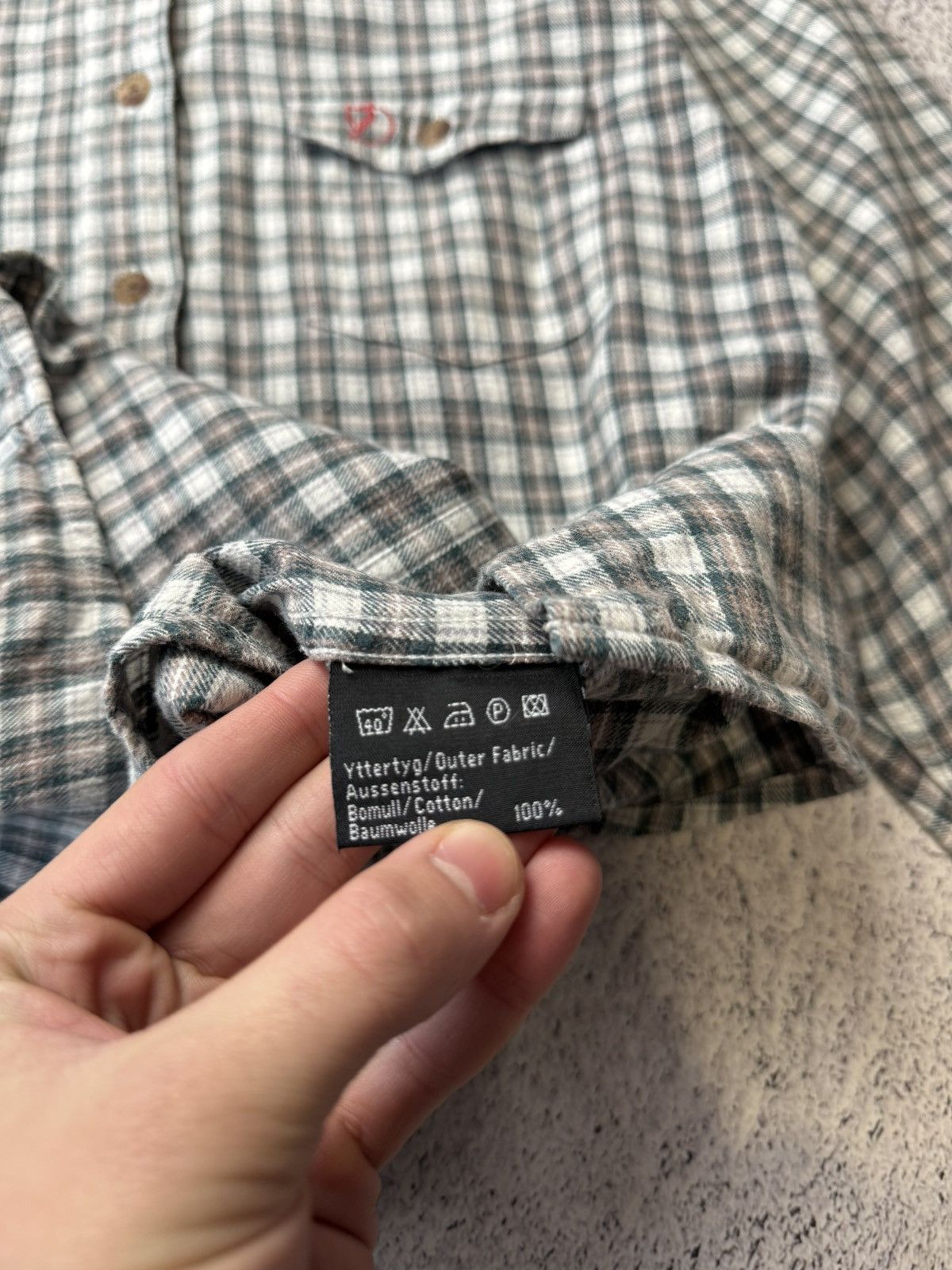 Fjallraven Vintage Fjallraven Ladies Flannel Checkered Shirt USA Size M / US 6-8 / IT 42-44 - 11 Thumbnail