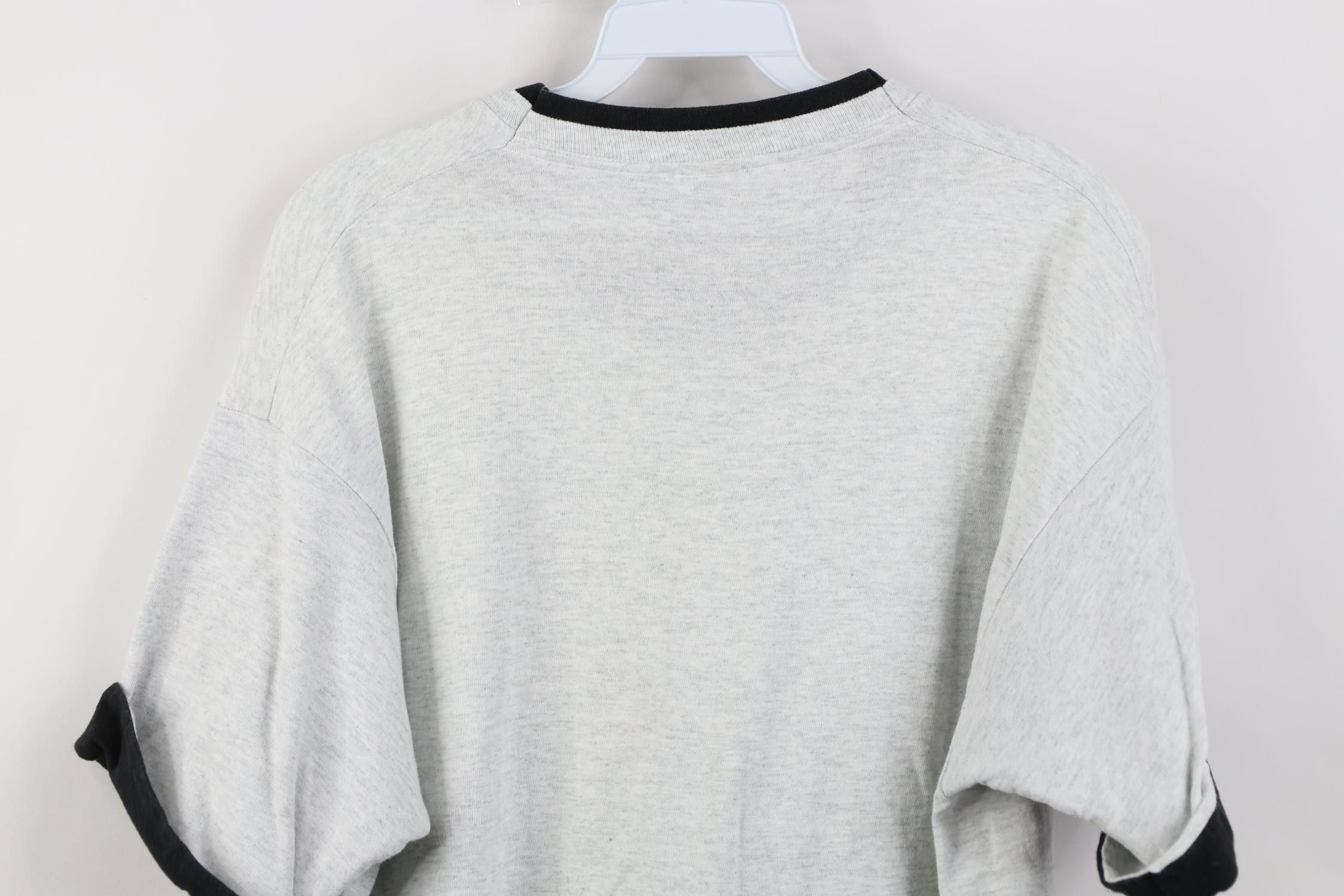 Vintage Vintage 90s Streetwear St Maarten Sailboat T-Shirt Gray USA Size US L / EU 52-54 / 3 - 10 Thumbnail