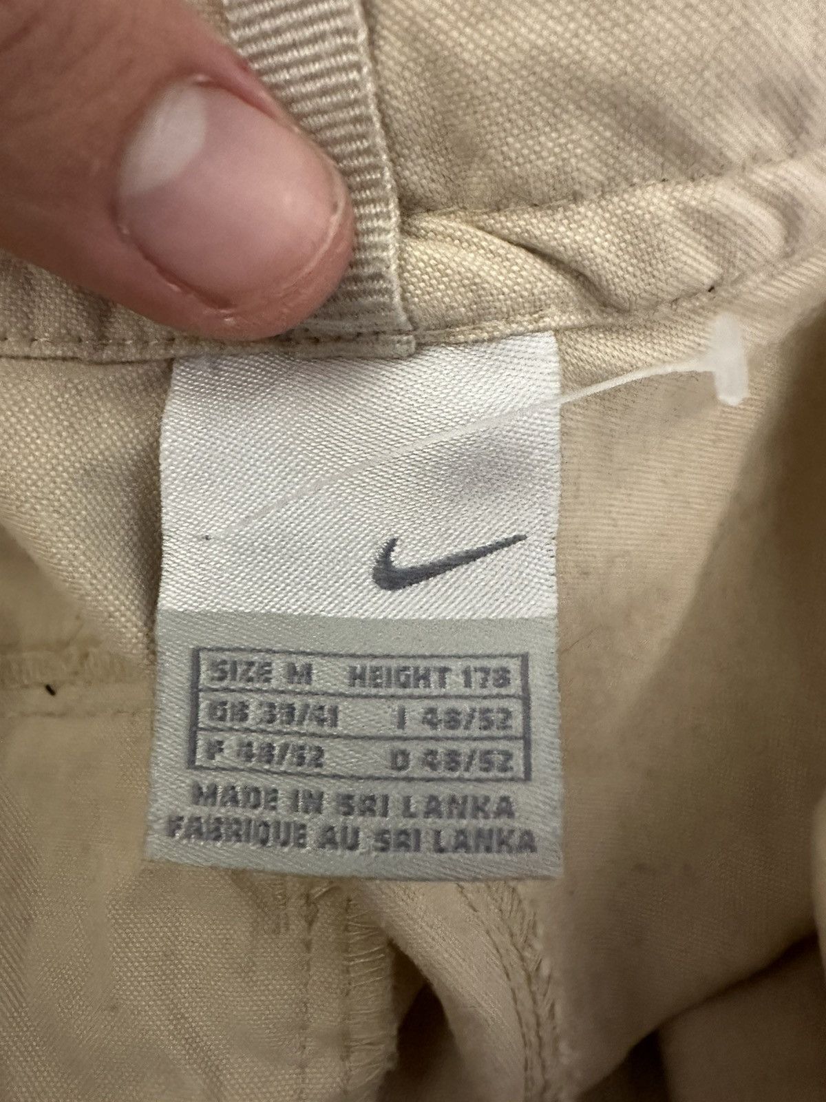 Nike × Vintage Nike Vintage Beige Baggy Sweatpants hype tn shox 90s Size US 32 / EU 48 - 9 Thumbnail