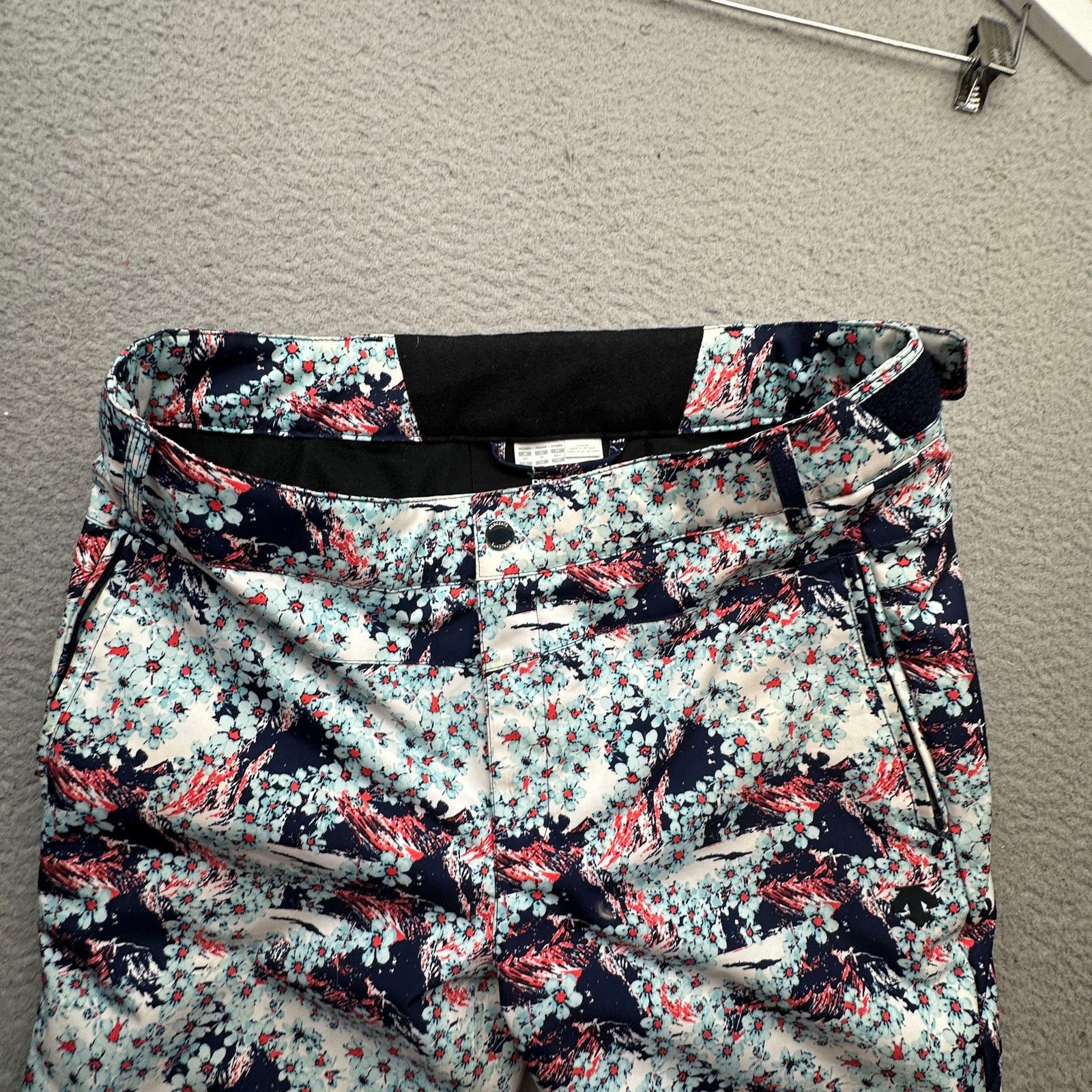 Descente Descente Norah Ski Snowboard Pants Womens 10 Floral 34x31 Size 32" / US 10 / IT 46 - 15 Thumbnail
