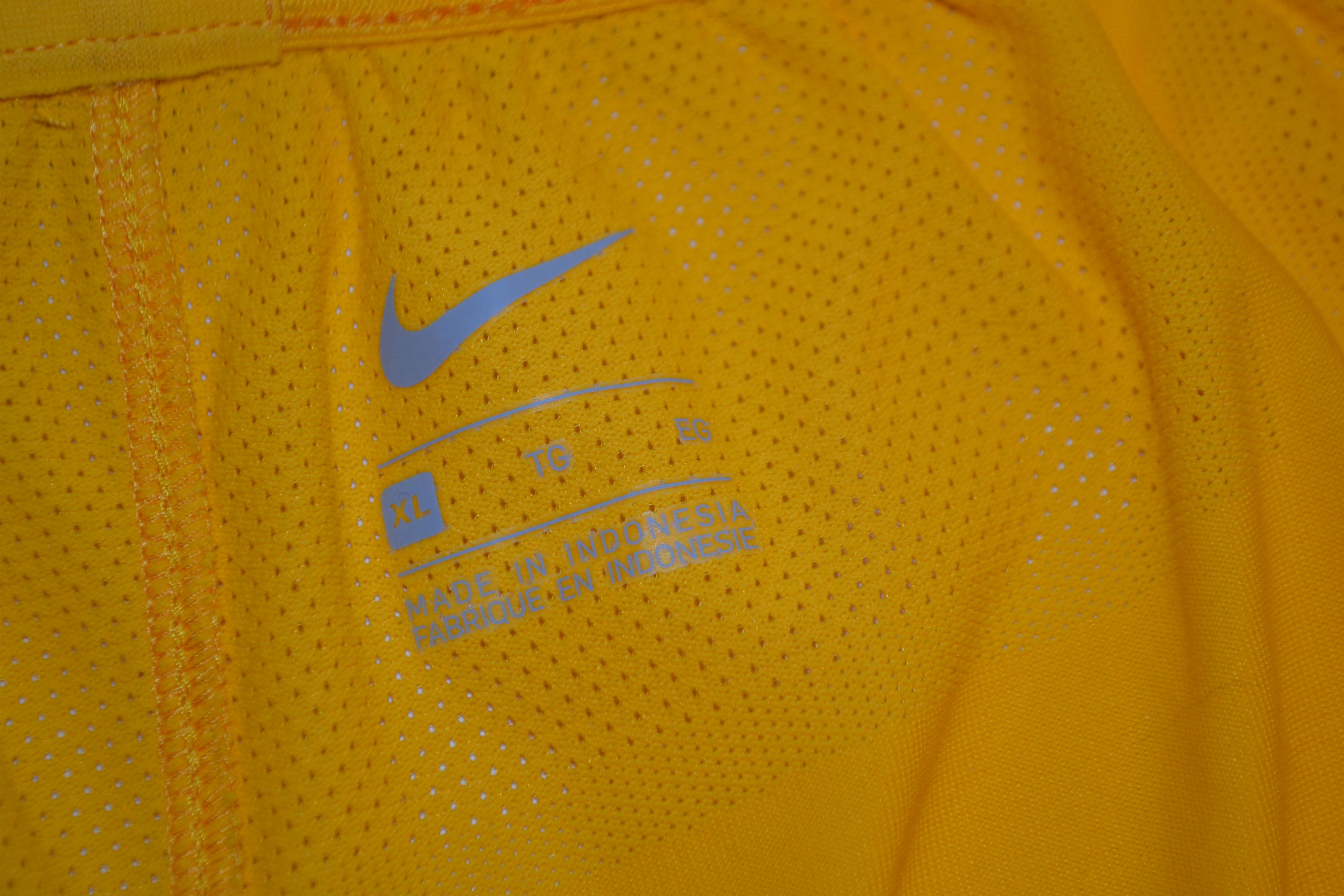 Nike Tottenham Hotspur Goalkeeper Shorts 2019 Vaporknit Authentic Size US 36 / EU 52 - 3 Thumbnail