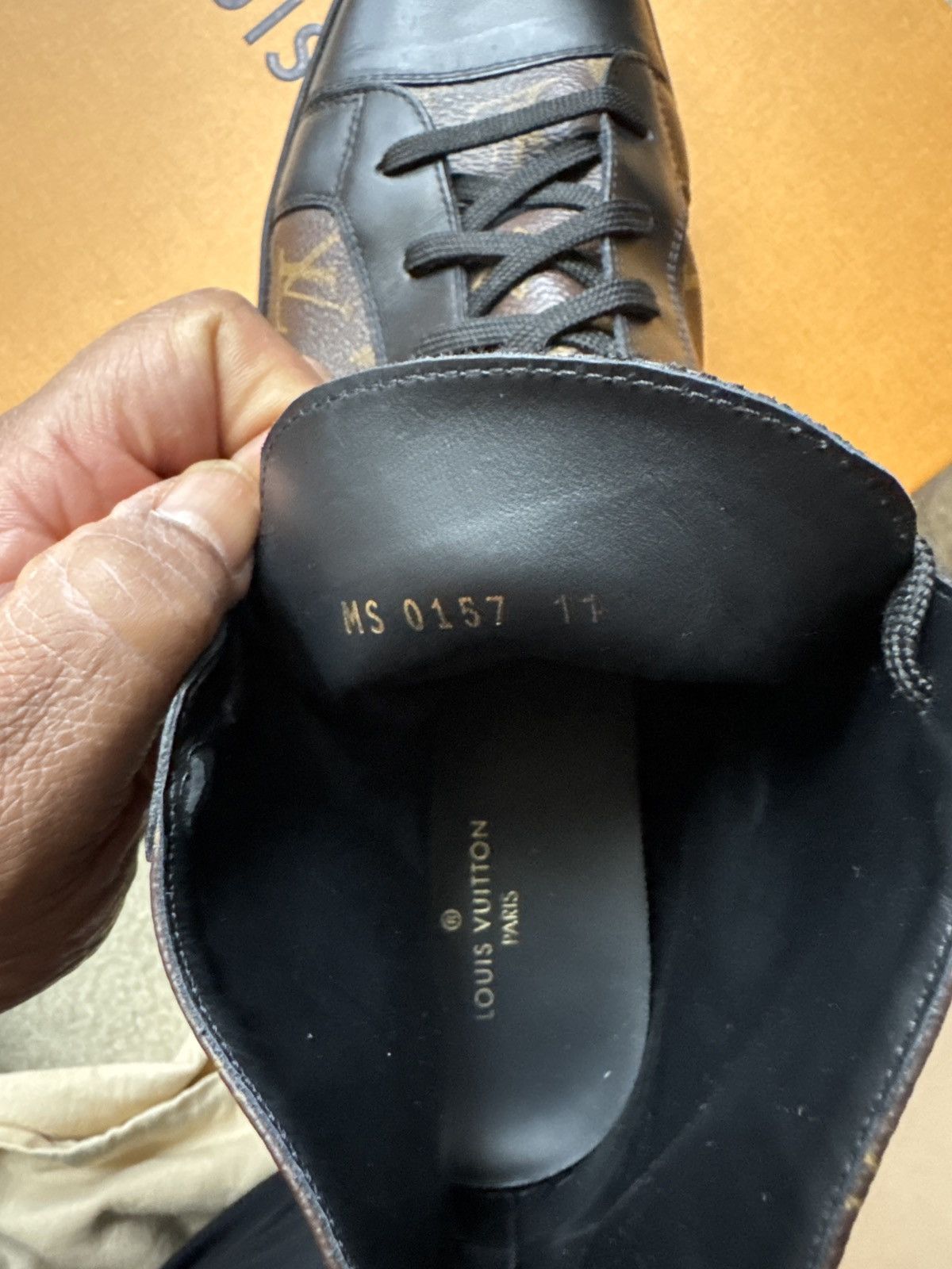 Louis Vuitton Louis Vuitton sneakers mens Size US 11 / EU 44 - 4 Thumbnail