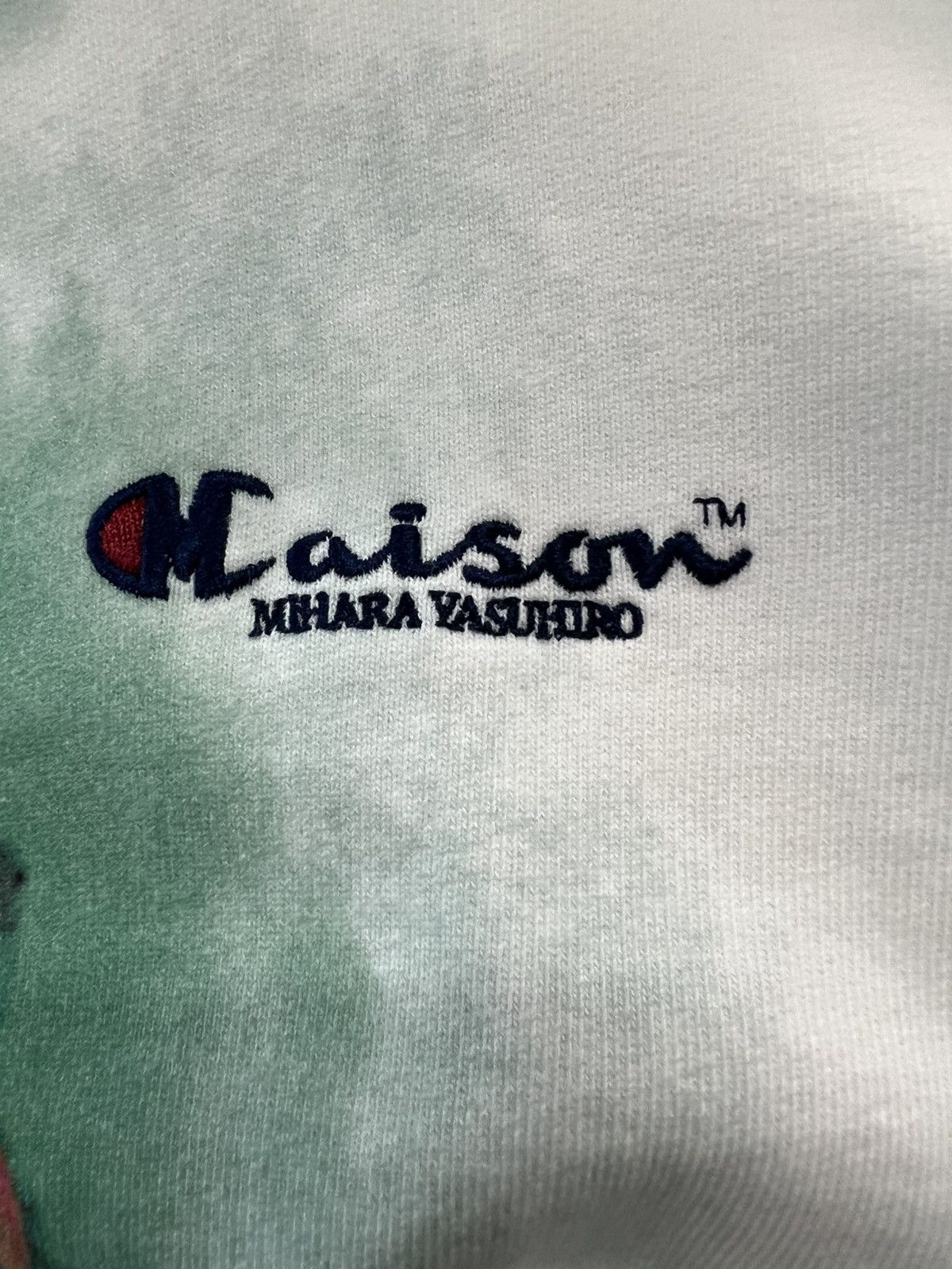 Maison MIHARA YASUHIRO Maison Mihara White Graphic Print Hoodie Size US L / EU 52-54 / 3 - 3 Thumbnail
