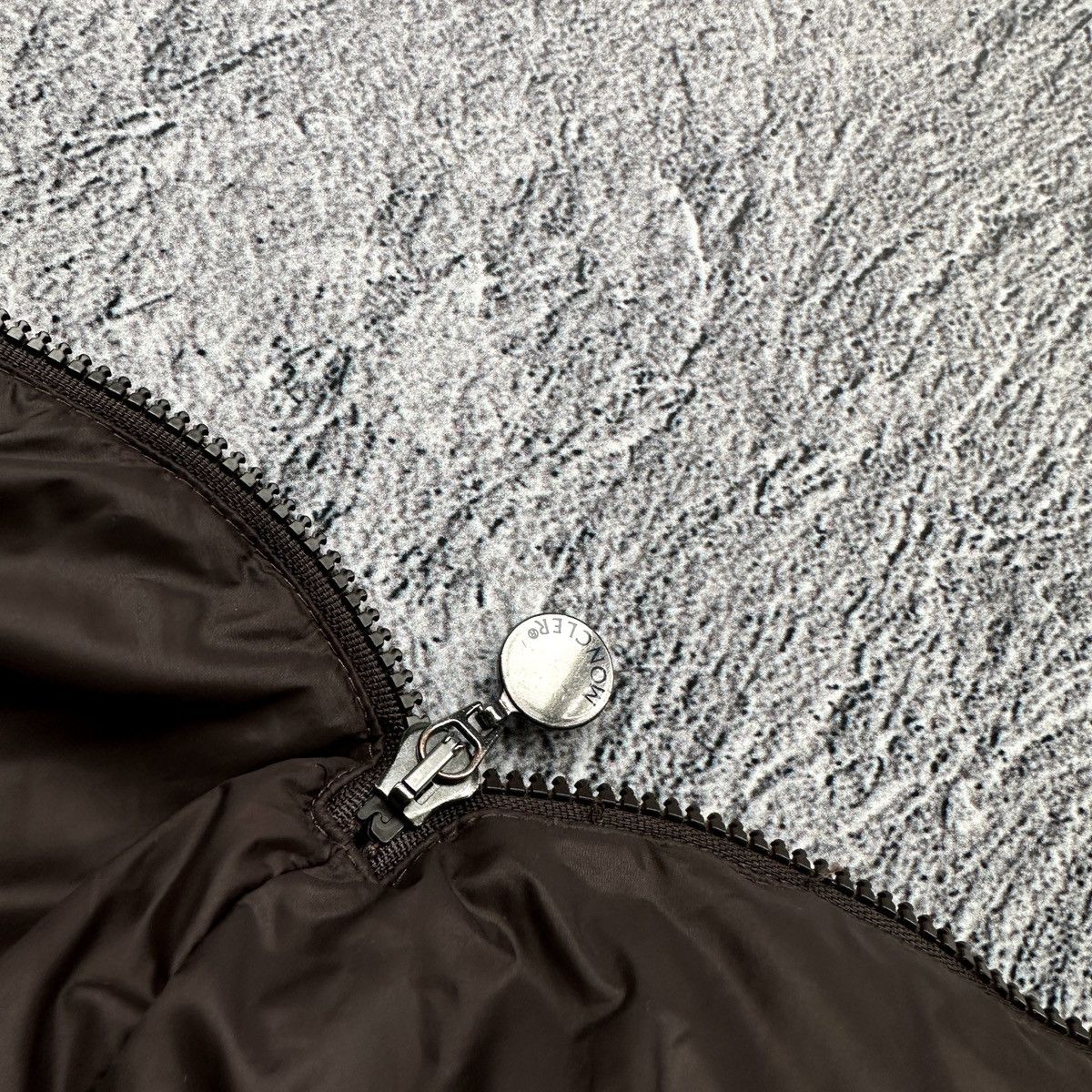 Moncler MONCLER Baby Down Sleeping Bag / Bunting – RRP $750 Size ONE SIZE - 13 Thumbnail