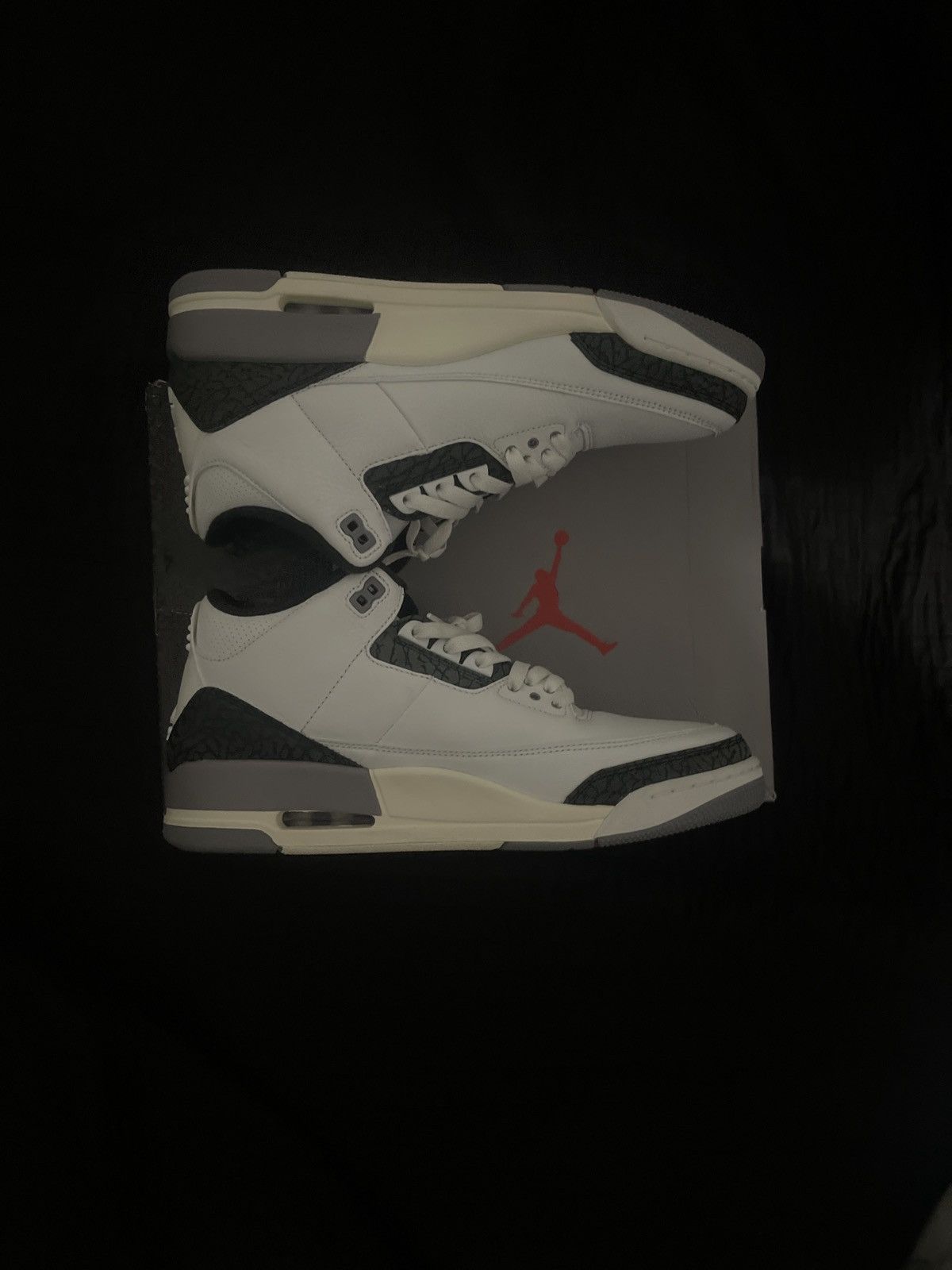 Jordan Brand Jordan 3 grey cement Size US 11 / EU 44 - 1 Thumbnail
