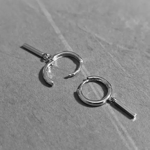 Other One pairs Retro Earrings Gothic Punk Chrome Jewelry Spike Size ONE SIZE - 2 Thumbnail