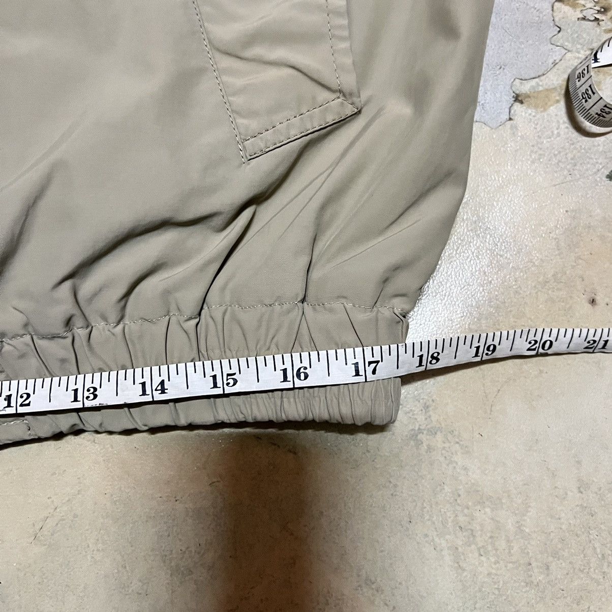 Burberry Burberry Small Logo Bomber Jacket Size US L / EU 52-54 / 3 - 16 Thumbnail