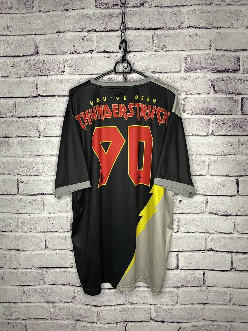 Band Tees 🤘🏻🎸MENS T-Shirt Ac/dc thunderstruck band tees vintage 🤘🏻🎸 Size US XXL / EU 58 / 5 - 8 Thumbnail