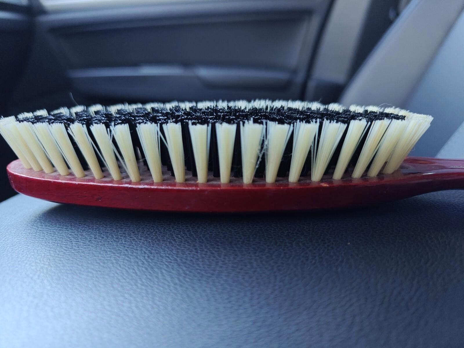The Unbranded Brand Vintage Shoe Brush/Horn Soft Bristle Made in Western Germany Size ONE SIZE - 3 Thumbnail