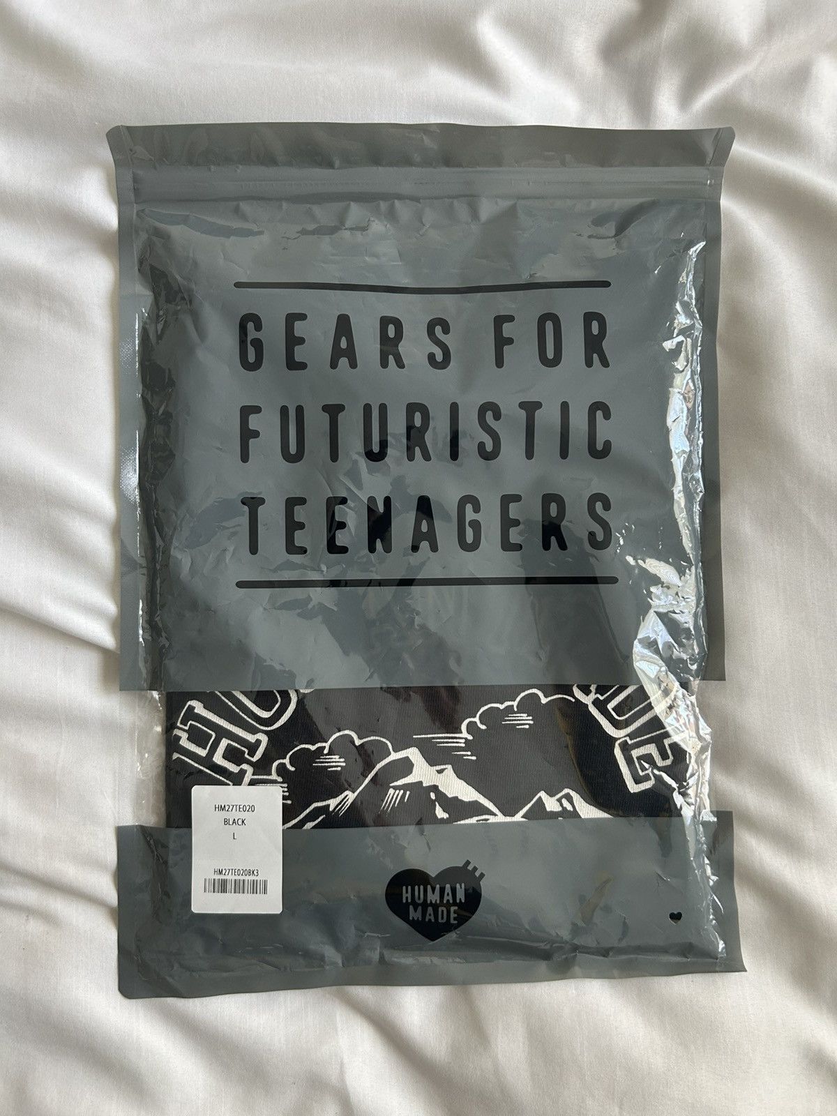Human Made Human Made Graphic Tee Polar Bear Black Made in Japan Single Size US L / EU 52-54 / 3 - 9 Thumbnail