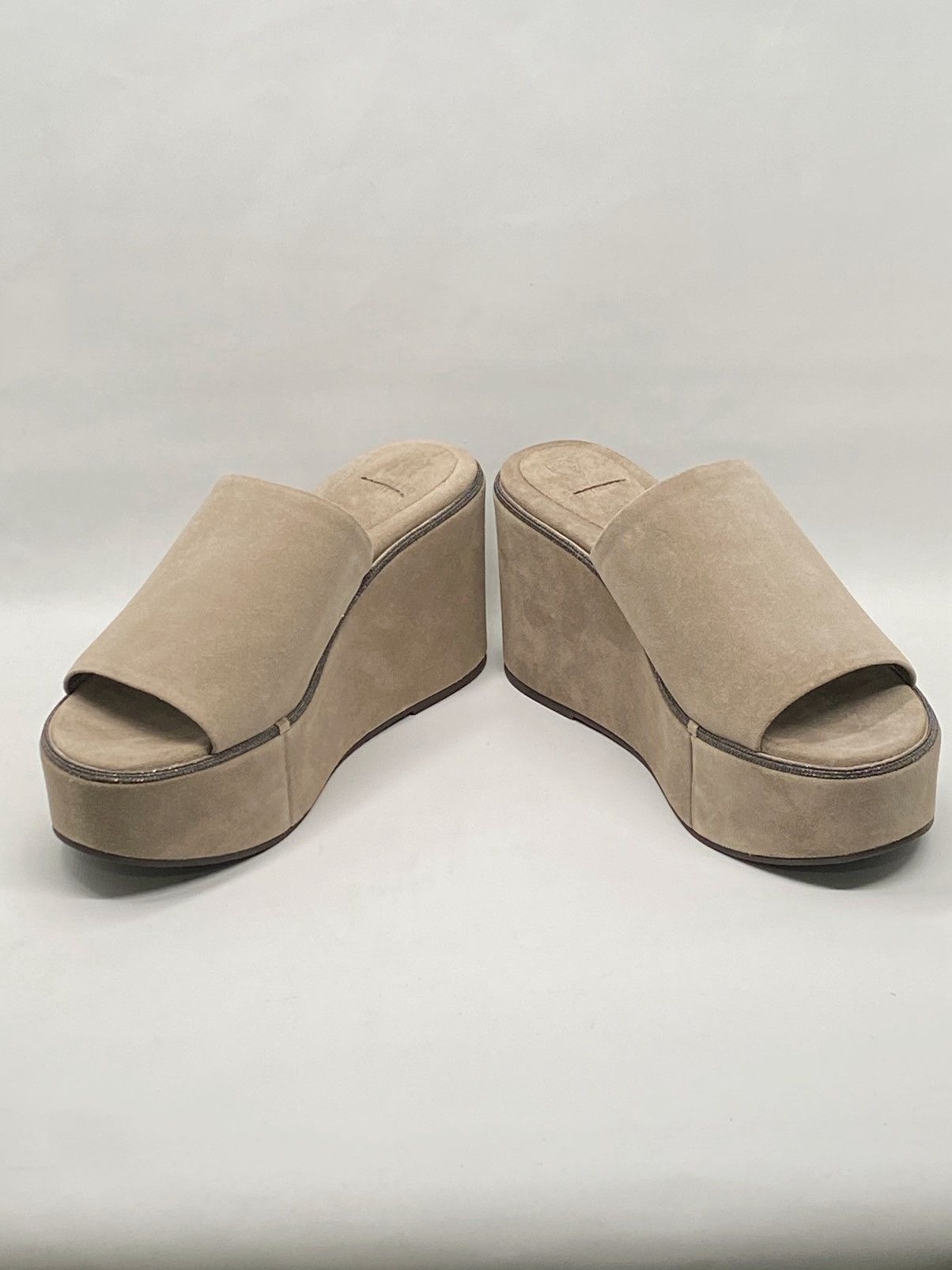 Brunello Cucinelli Brunello Cucinelli Suede Monili Platform Sandals size 38 Size US 8 / IT 38 - 11 Thumbnail