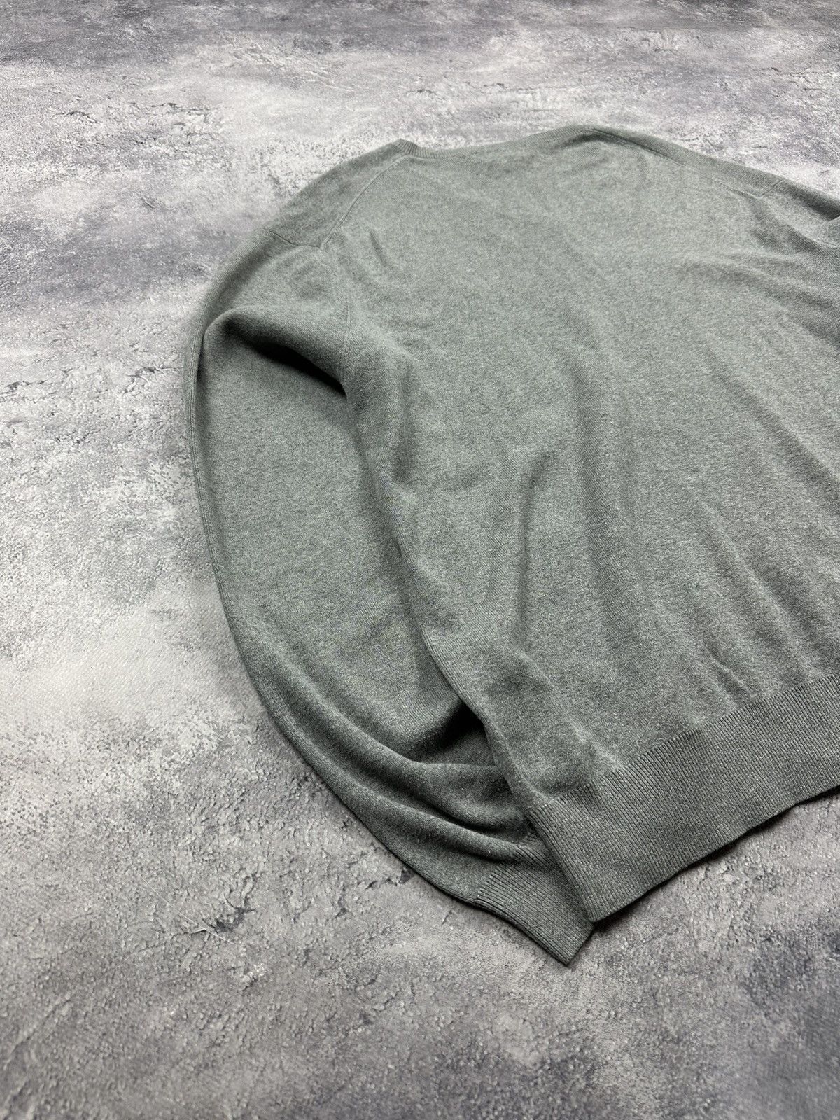 Polo Ralph Lauren Vintage Polo Ralph Lauren Grey V-Neck Sweater Jumper Pony Size US L / EU 52-54 / 3 - 12 Thumbnail
