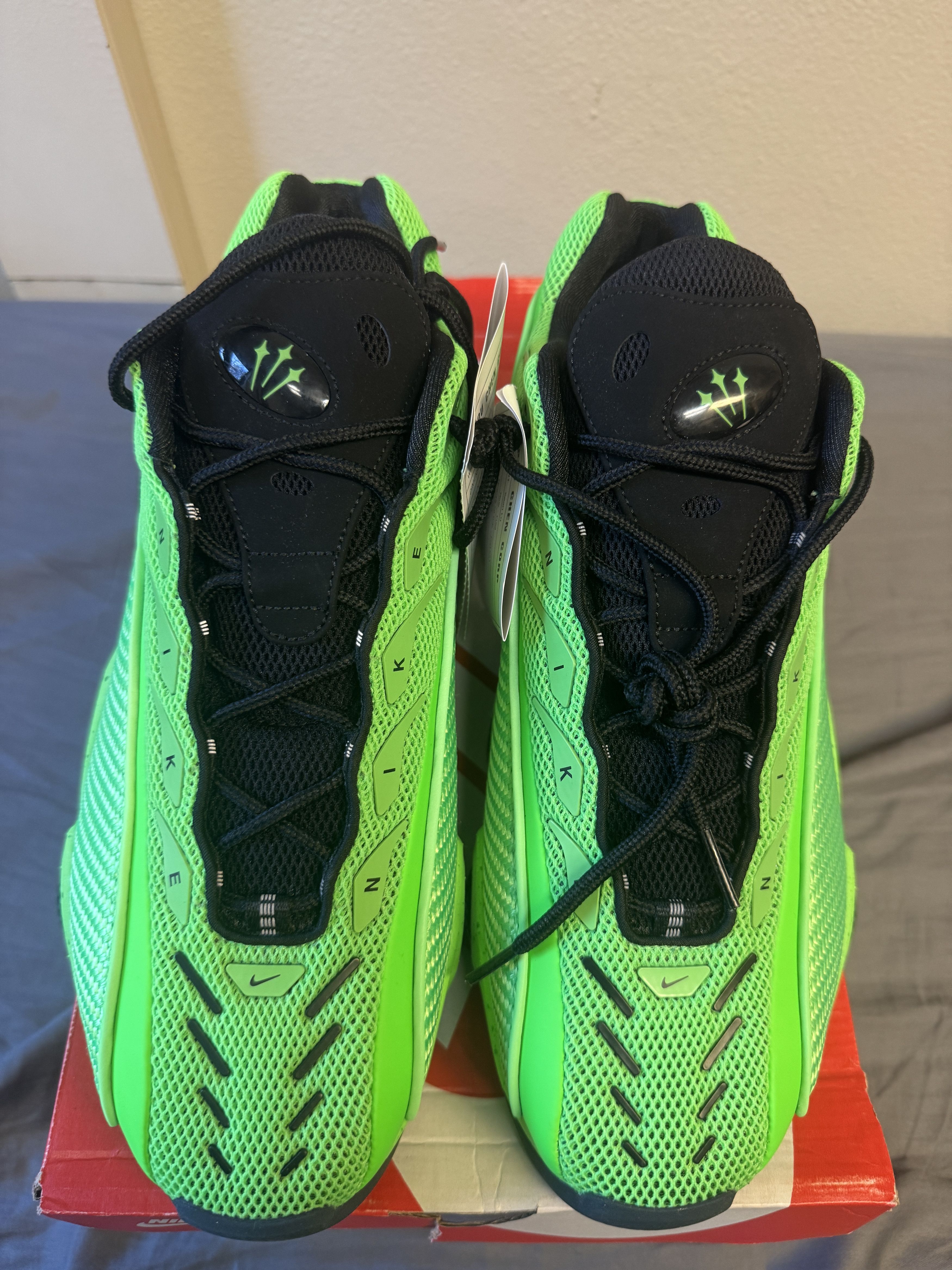 NOCTA × Nike NIKE NOCTA GLIDE EYBL PE SLIME GREEN SAMPLE UNRELEASED Size US 12 / EU 45 - 4 Thumbnail