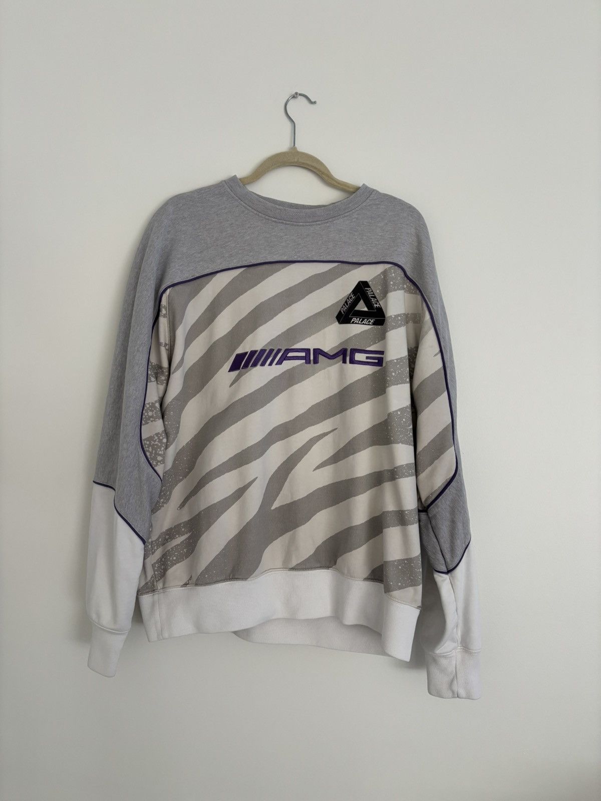 Mercedes-Benz × Palace Palace AMG Technical Crew White Size US XL / EU 56 / 4 - 1 Thumbnail
