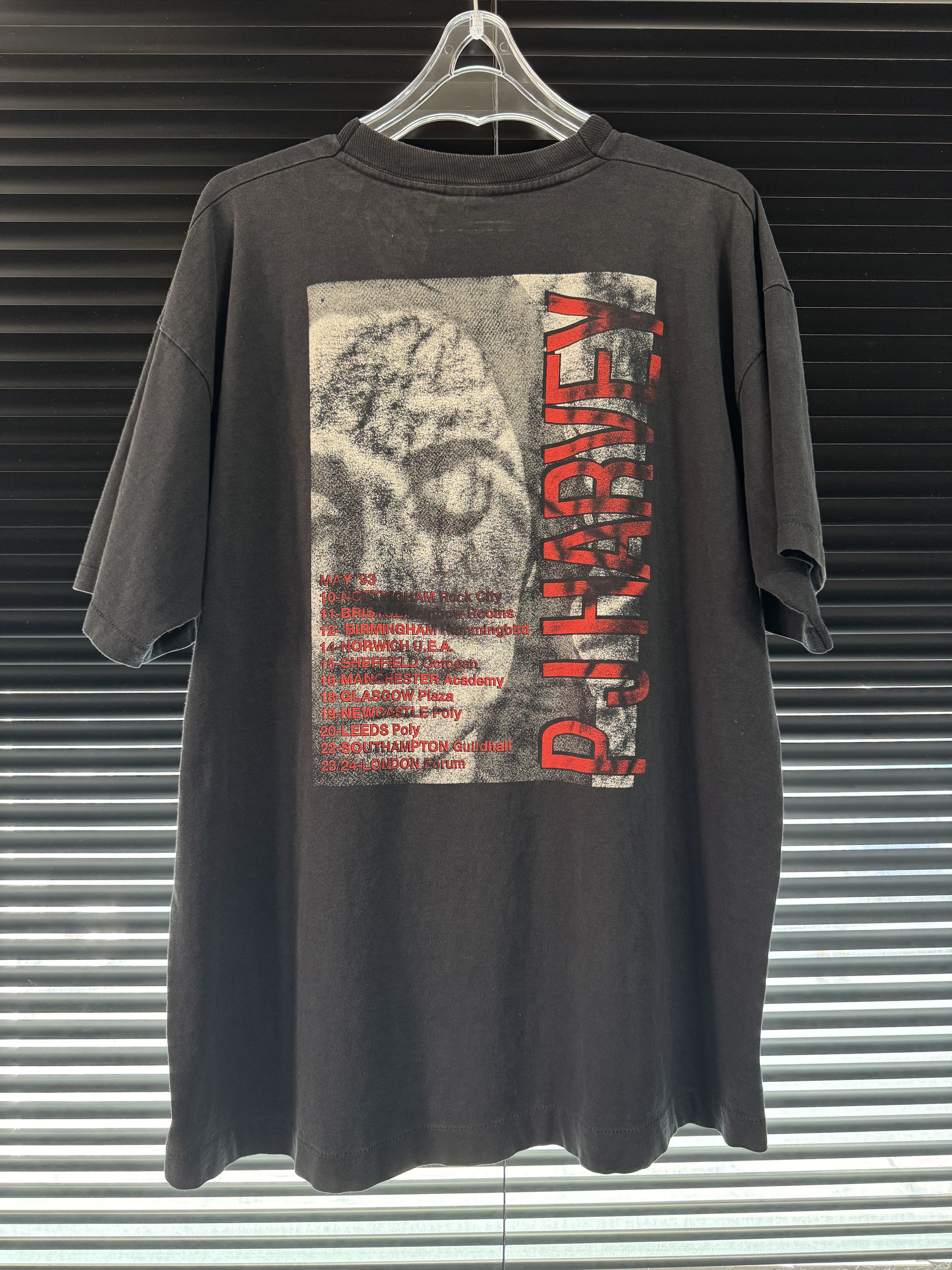 Band Tees Vintage 90s 1993 PJ Harvey 'Rid of me' Parking Lot Tee Size US XL / EU 56 / 4 - 2 Thumbnail