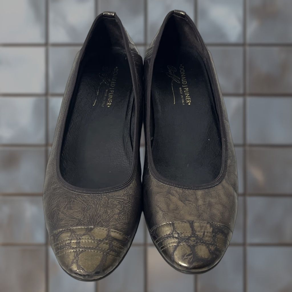 Donald Pliner Hideyo Snake Print Gold Leather Slip On Loafer Women's Size 9 M