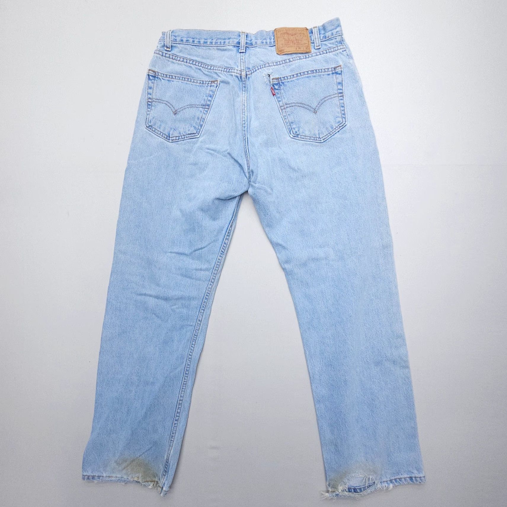 Levi's Vtg Levi's 505 Straight Leg Jeans Mens 36 x 30 Blue Distressed 2000s Denim Jeans Regular Mens Blue 505 Straight Leg Levi's Vintage Size US 36 / EU 52 - 2 Thumbnail