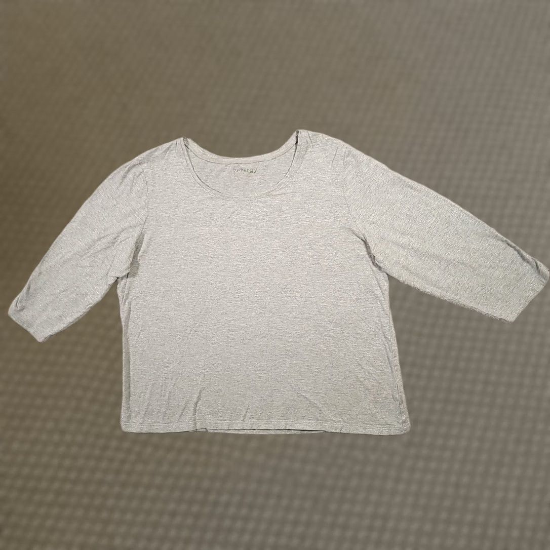 Vintage Chico's Zenergy Shirt Womens 3 XL Gray 3/4 Sleeve Shimmer Round Neck Size XL / US 12-14 / IT 48-50 - 1 Thumbnail
