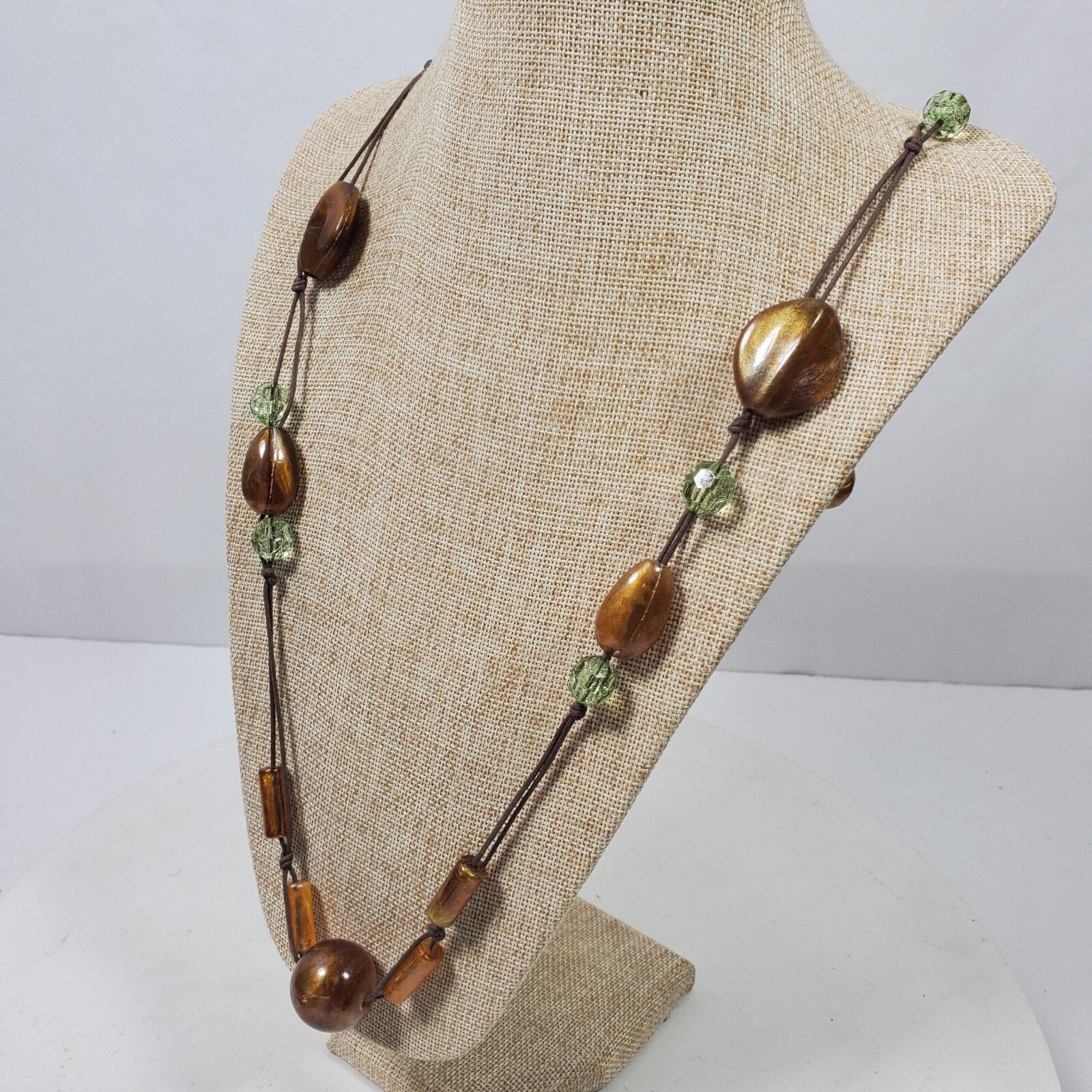 The Unbranded Brand Mid Century Hippie Hand Knotted Necklace 36 Inch Pullover Size ONE SIZE - 3 Thumbnail