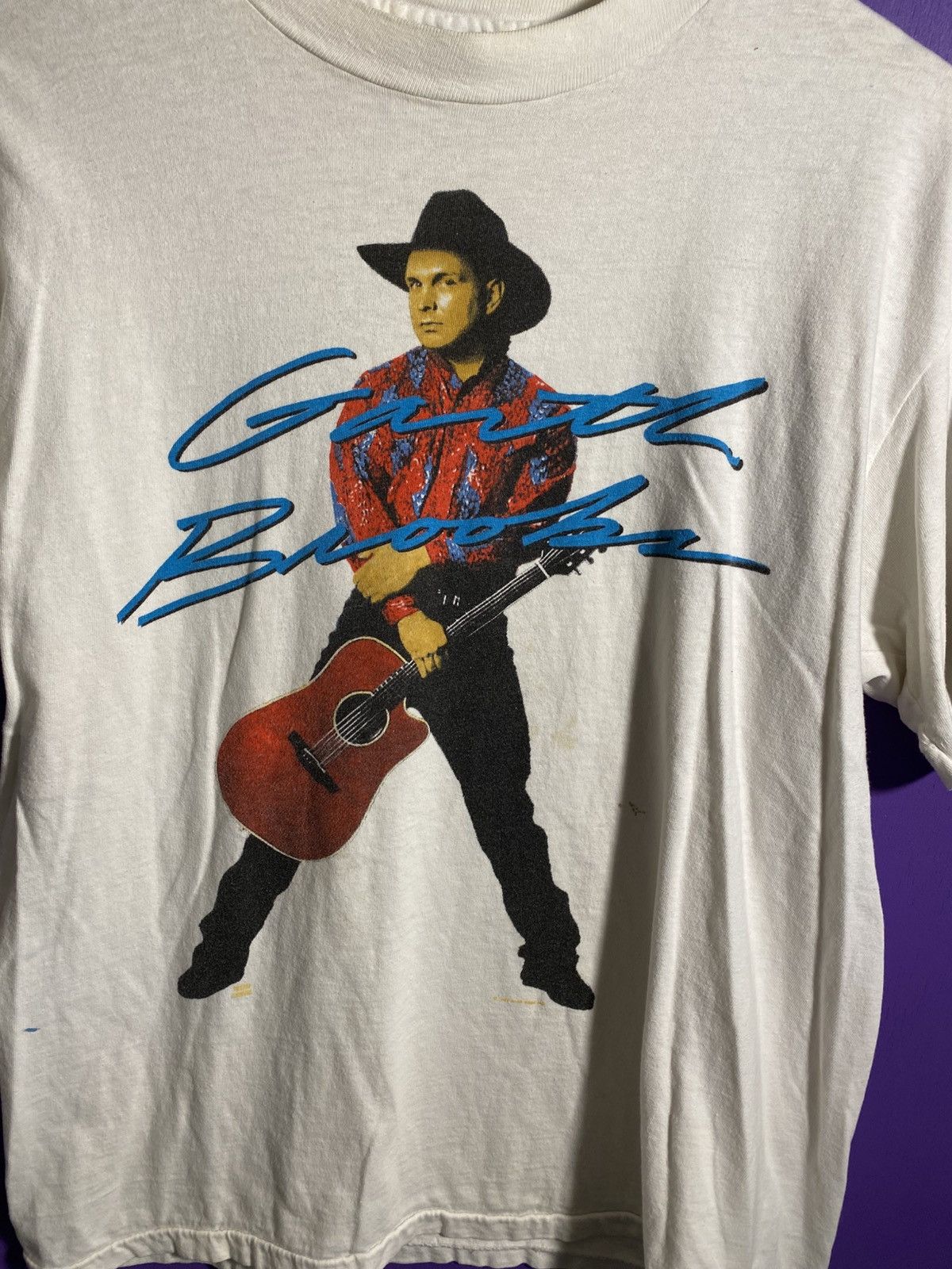 Band Tees Vintage 90s Garth Brooks standing tour tee Size US L / EU 52-54 / 3 - 3 Thumbnail
