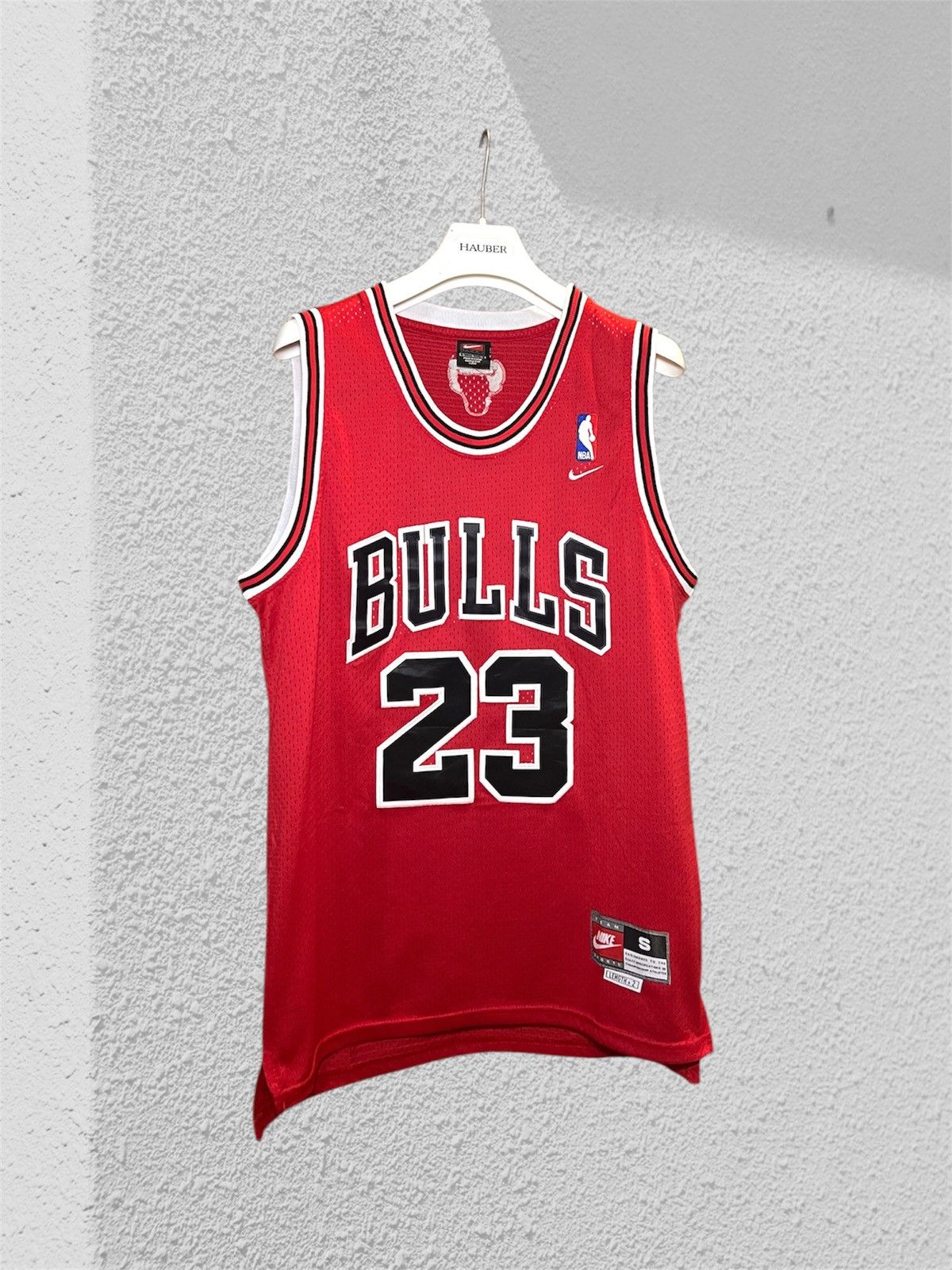 Nike offers🤝 Nike x NBA Bulls 23 Jordan Vintage Jersey Size US M / EU 48-50 / 2 - 1 Thumbnail