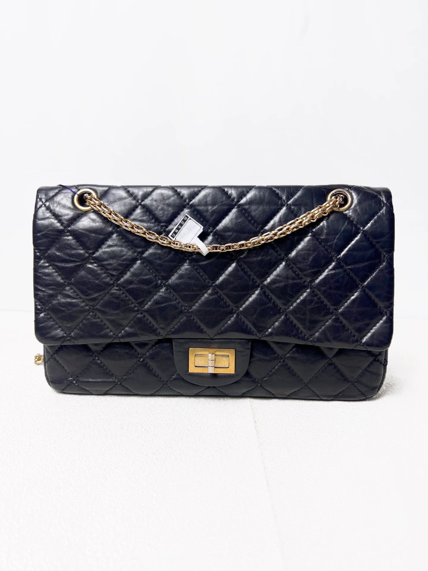 Chanel Pre-loved Bag Very good condition Size ONE SIZE - 1 Thumbnail