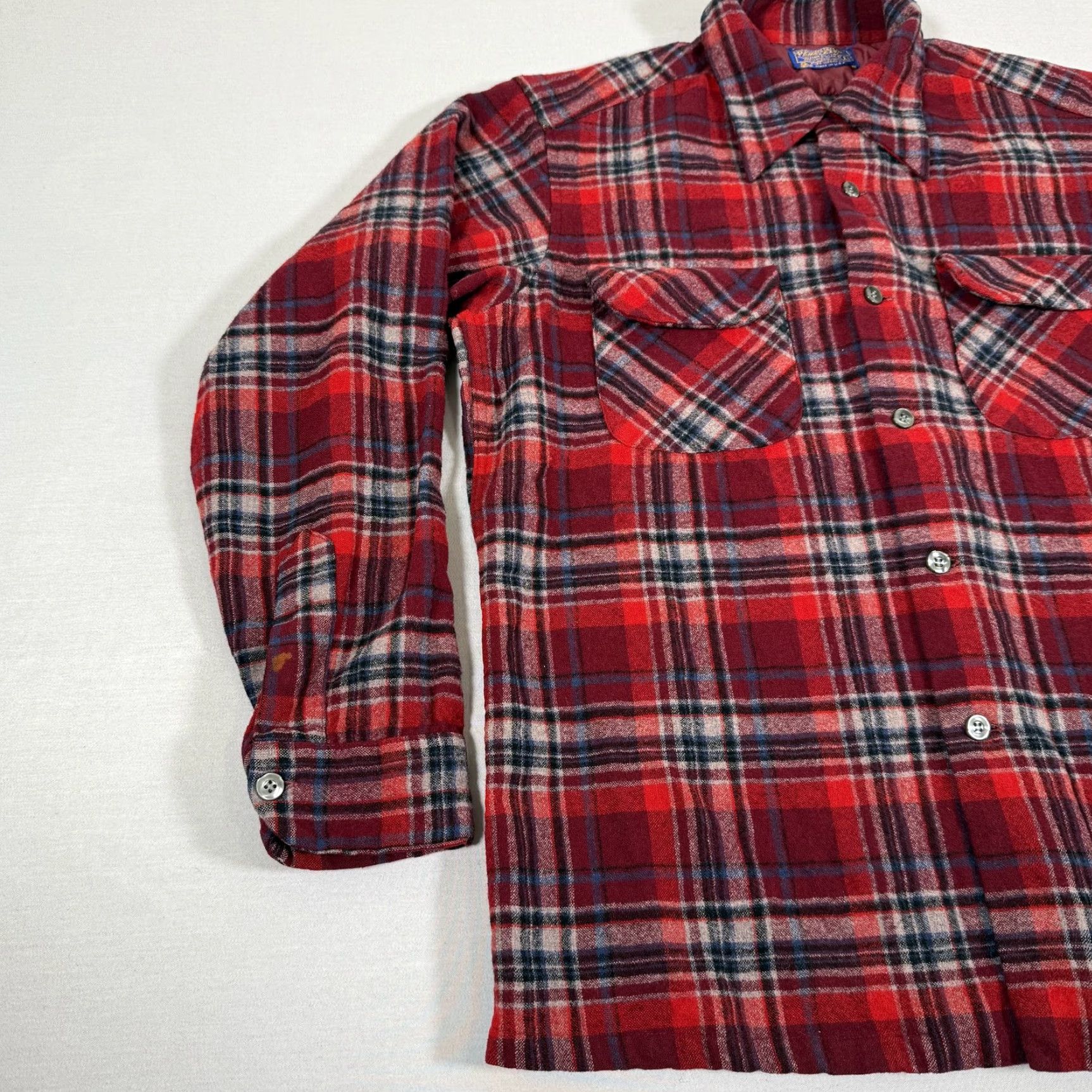 Pendleton VINTAGE Pendleton Shirt Mens L Red Plaid Wool Flannel Button-Up Long Sleeve Collared 70s Board Size US L / EU 52-54 / 3 - 5 Thumbnail