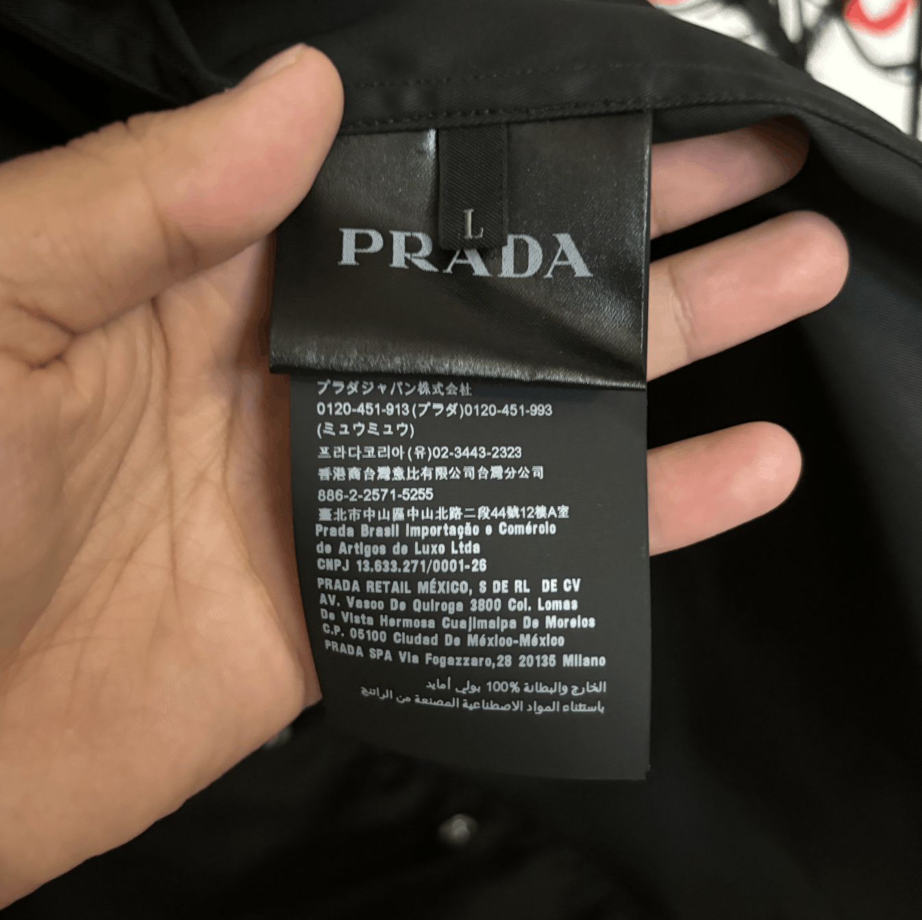 Prada Prada Nylon Barber Shirt Size US L / EU 52-54 / 3 - 5 Thumbnail