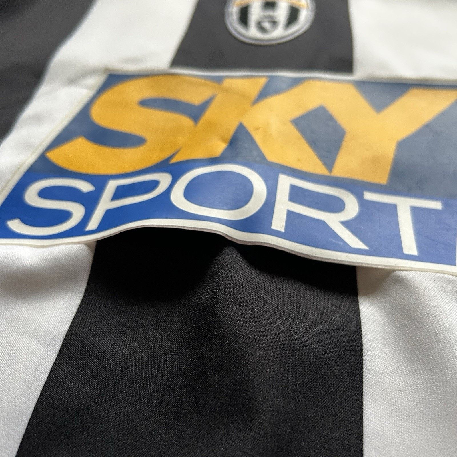 Nike × Vintage Vintage Nike Juventus Jersey XL Sky Sports Soccer White Rare Size US XL / EU 56 / 4 - 3 Thumbnail