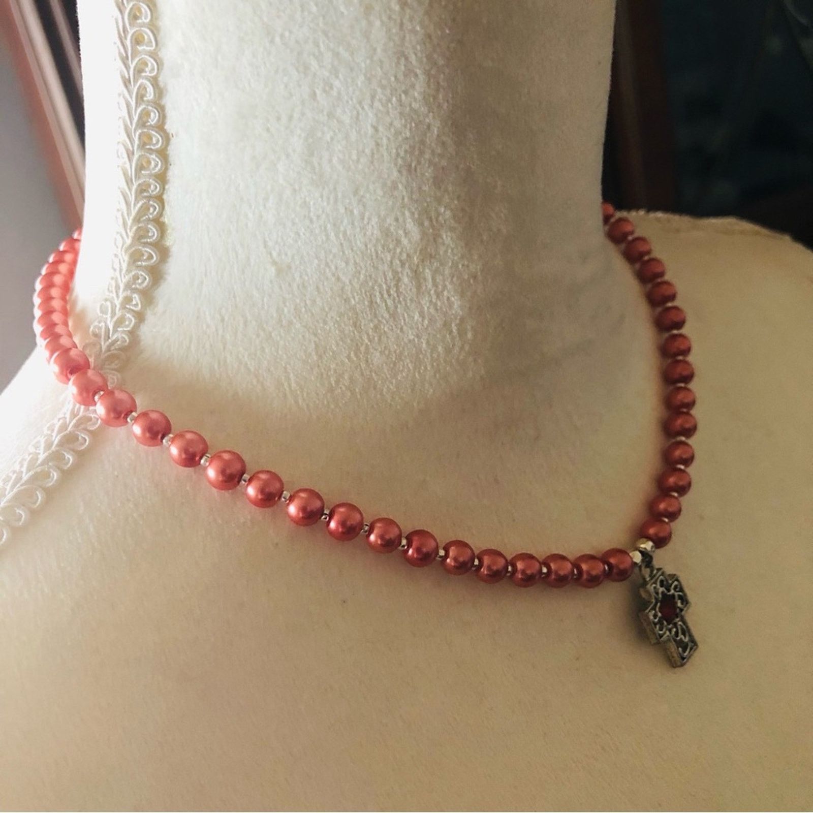 Handmade Handcrafted repurpose antique rose cross Pearl necklace Size ONE SIZE - 3 Thumbnail