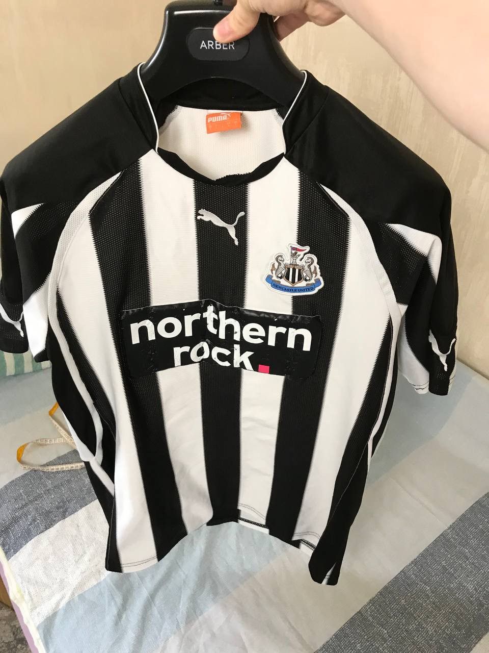 Puma 🔥 Puma NewCastle United 2010 2011 Soccer Jersey Shirt VTG Size US L / EU 52-54 / 3 - 5 Thumbnail