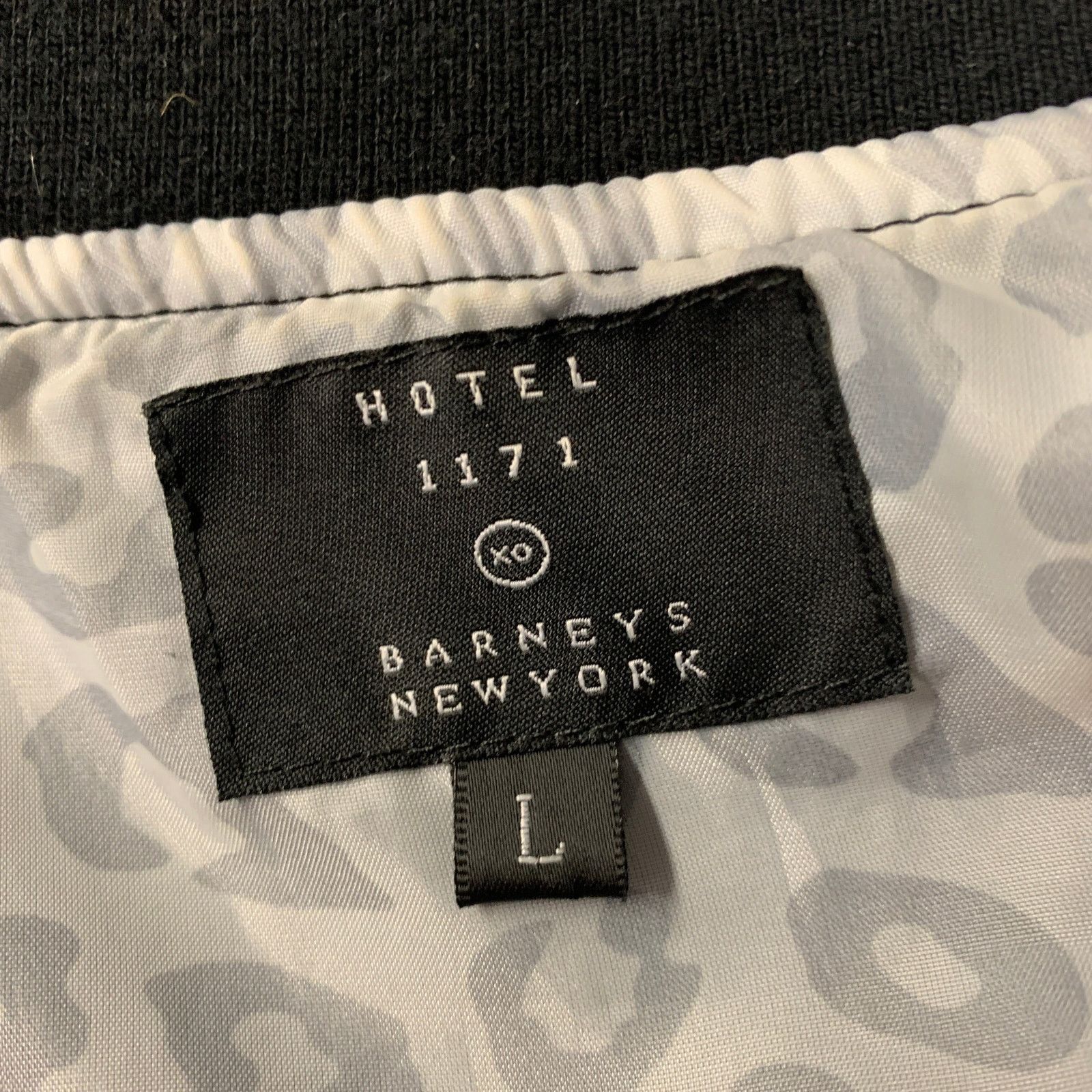 Barneys New York BARNEYS NEW YORK Size L Black Embroidery Bomber Jacket Size US L / EU 52-54 / 3 - 5 Thumbnail
