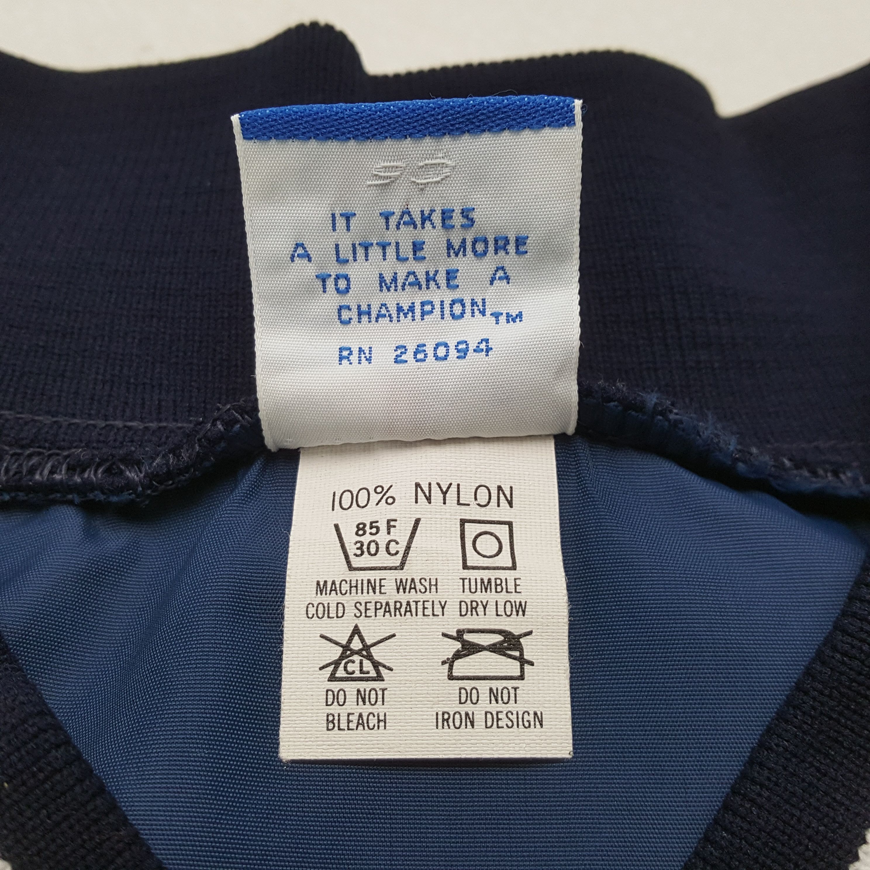 Champion LLOYD Champion Sweatshirt RR26 Size US XL / EU 56 / 4 - 7 Thumbnail