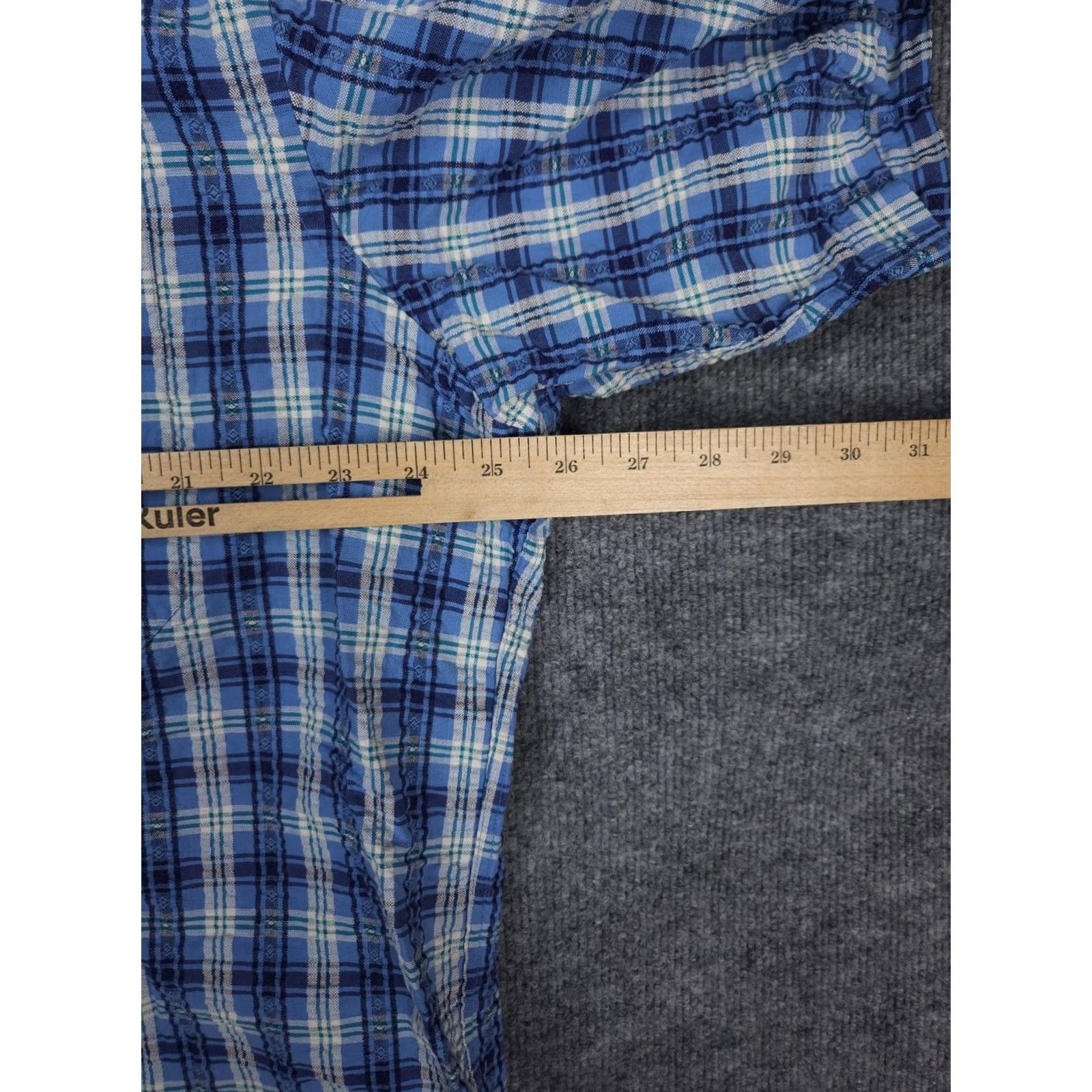 Vintage VINTAGE L.L. Bean Shirt Western Plaid 100% Cotton Short Sleeve Button-Up Collared XL Men’s Regular Blue Textured Size US XL / EU 56 / 4 - 6 Thumbnail