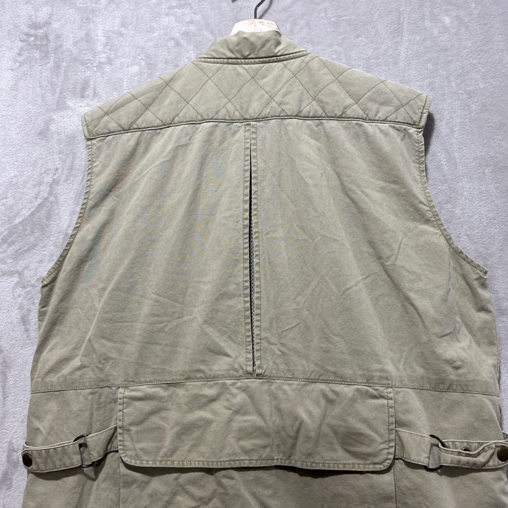 Vintage VINTAGE Woolrich Vest Mens Size L Beige Cotton Outdoor Utility Trail Fishing Vest Size US L / EU 52-54 / 3 - 7 Thumbnail