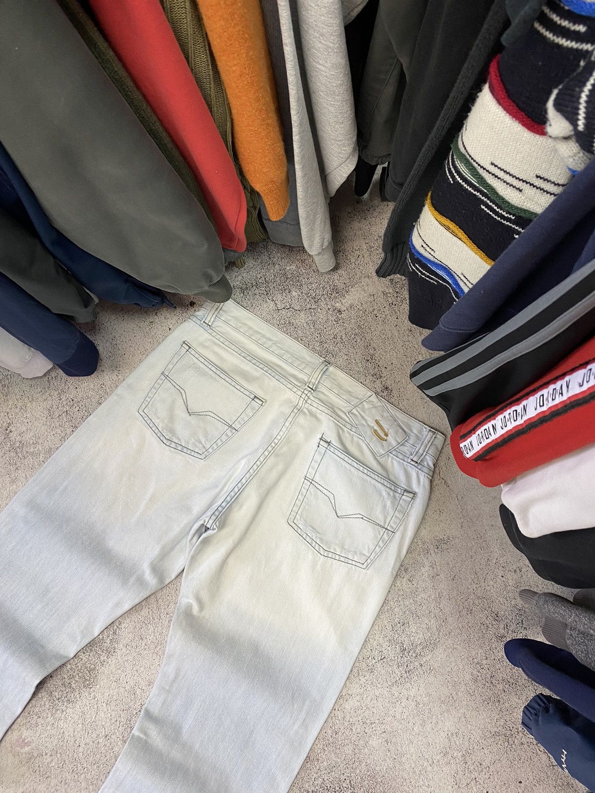 Diesel × Japanese Brand VINTAGE DIESEL DRAGON DISTRESSED JEANS JAPANESE STYLE Size US 30 / EU 46 - 9 Thumbnail