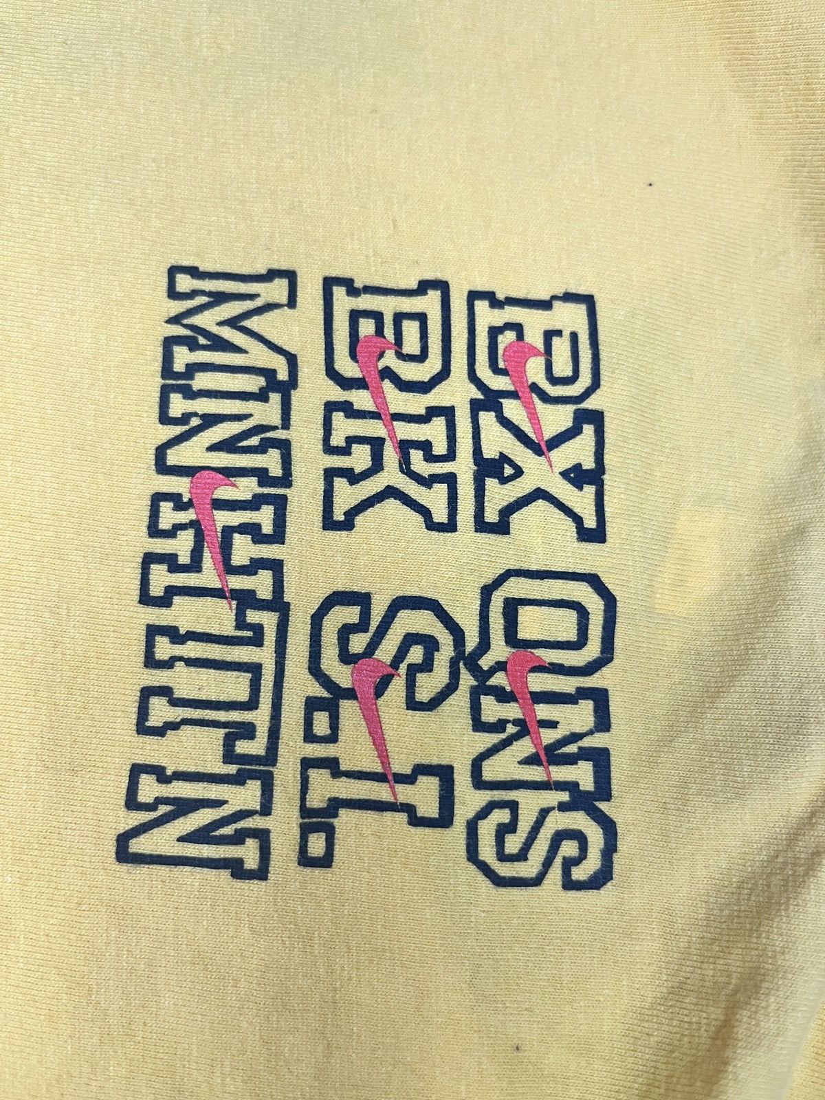 Nike Old school Nike t shirt Size US M / EU 48-50 / 2 - 5 Thumbnail
