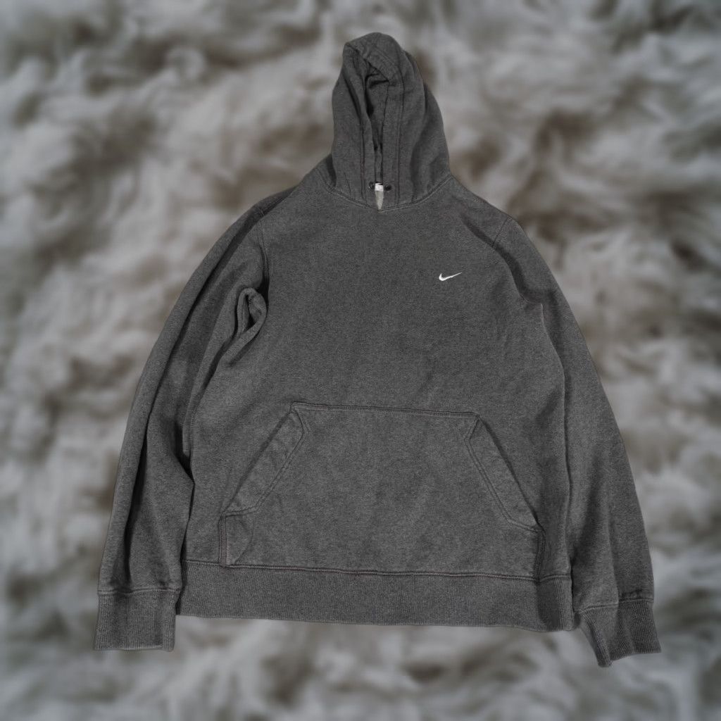 Nike VINTAGE Nike Swoosh Hoodie Mens M Streetwear Embroidered Gray Pullover Sweatshirt 2000s Sportswear Figurehood Size US M / EU 48-50 / 2 - 1 Thumbnail