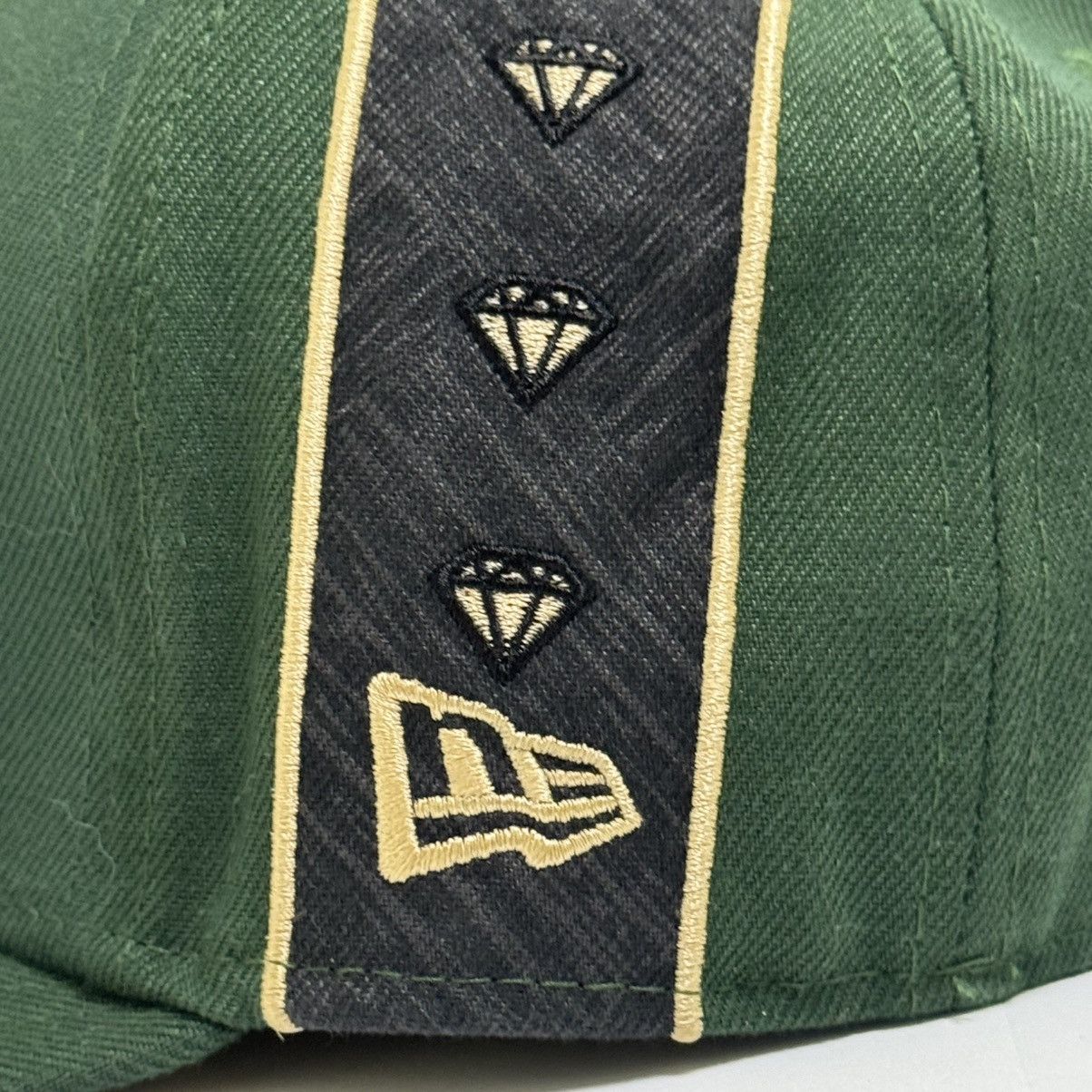 New Era Boston Celtics City Edition New Era 59FIFTY Hat 7 1/8 Green Size ONE SIZE - 3 Thumbnail