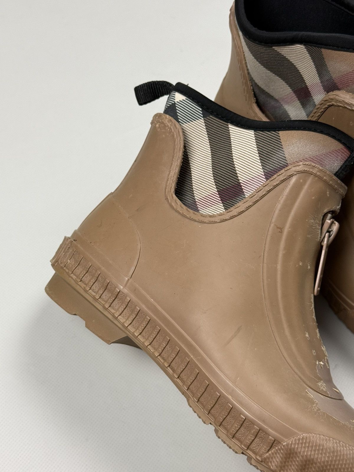 Burberry Burberry Ladies Check Plaid Rubber Rain Boots Shoes Size US 8 / IT 38 - 8 Thumbnail