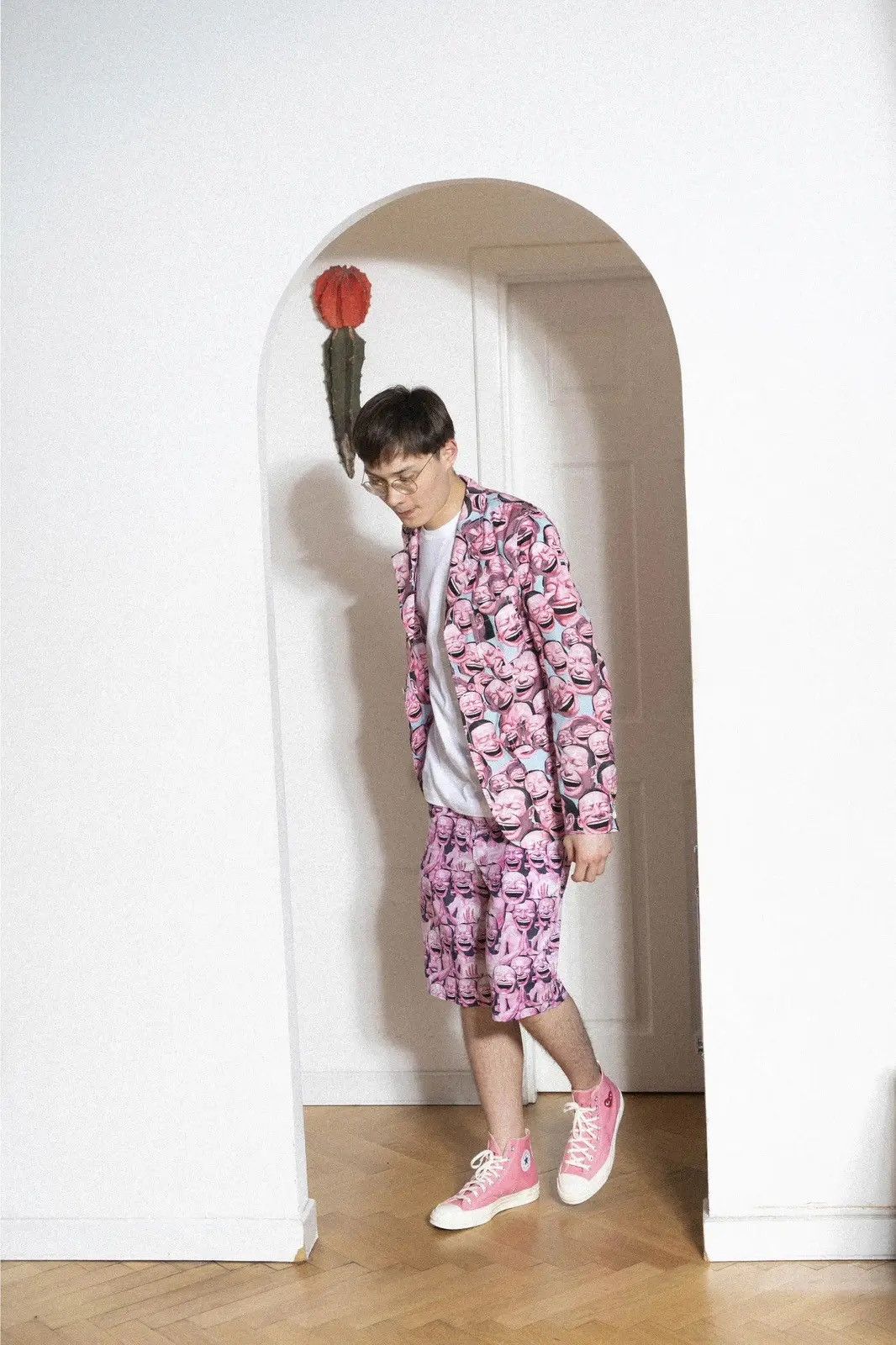 Comme des Garcons SHIRT Comme Des Garcons X Yue Minjun Blazer Size US M / EU 48-50 / 2 - 1 Thumbnail