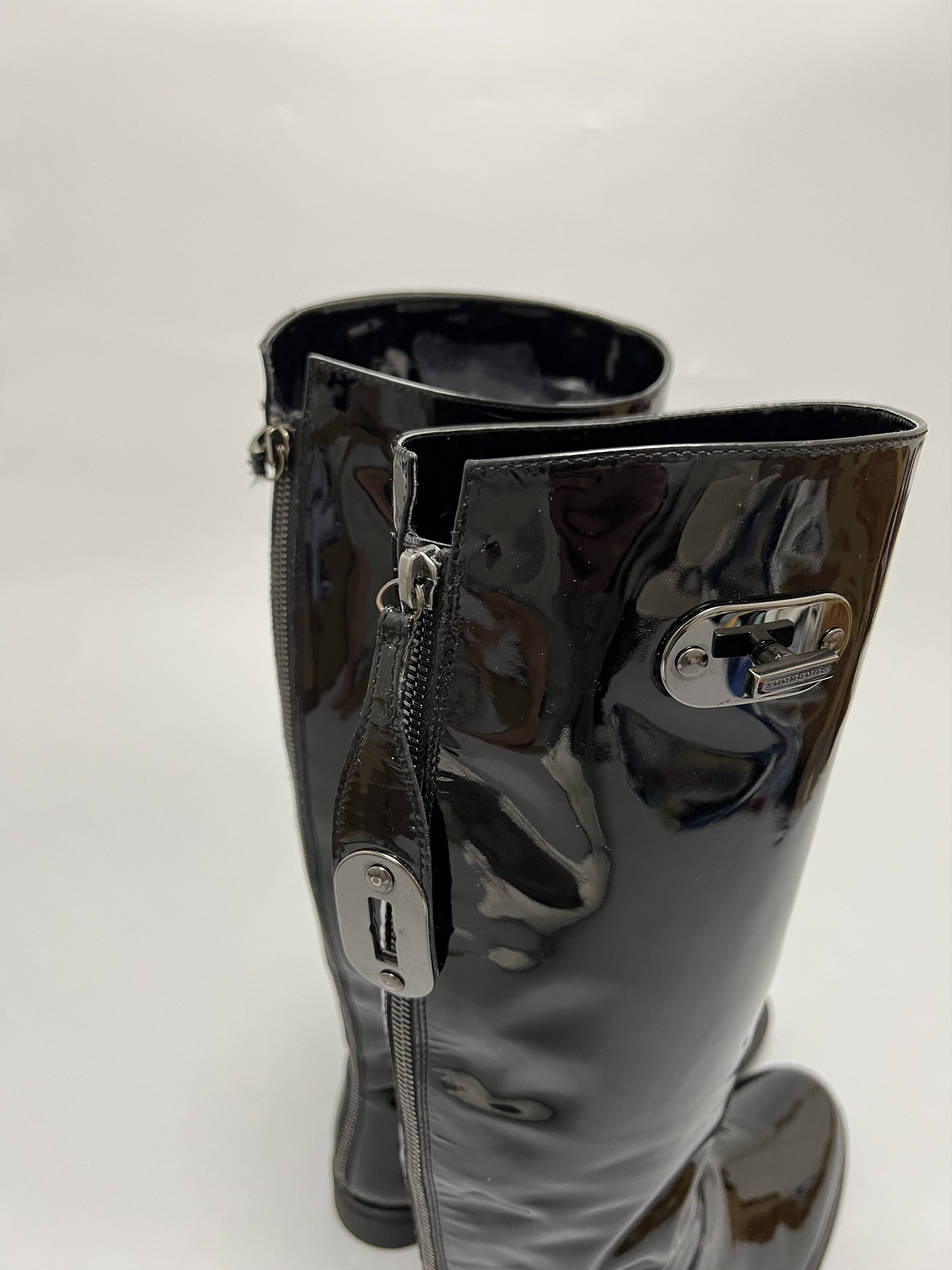 Burberry Burberry Shiny Patent Leather Black Boots Flat Knee Length Size US 8 / IT 38 - 11 Thumbnail
