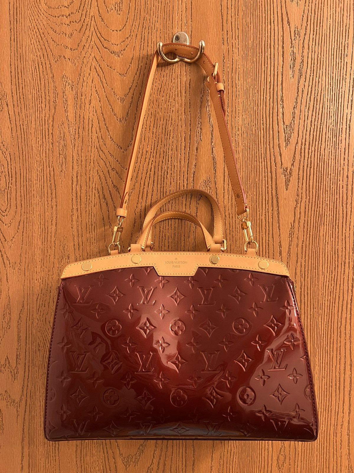 Louis Vuitton Louis Vuitton Vernis Patent Leather Brea MM Size ONE SIZE - 1 Thumbnail